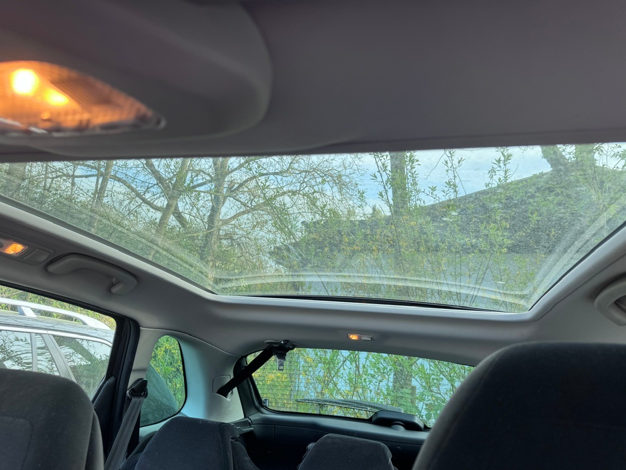 CITROEN C4 Picasso 2.0i 16V Exclusive BMP6-image-6