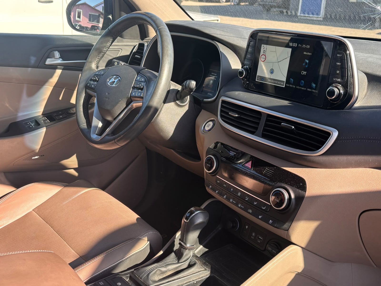 HYUNDAI Tucson 1.6 TGDI Vertex 4WD DCT-image-14