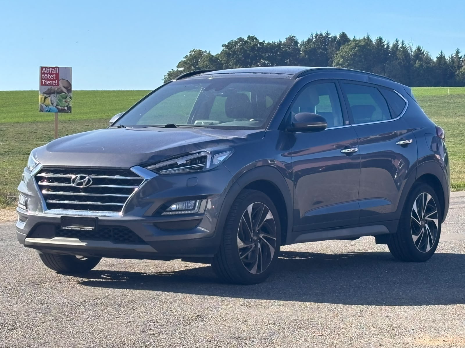 Car photo