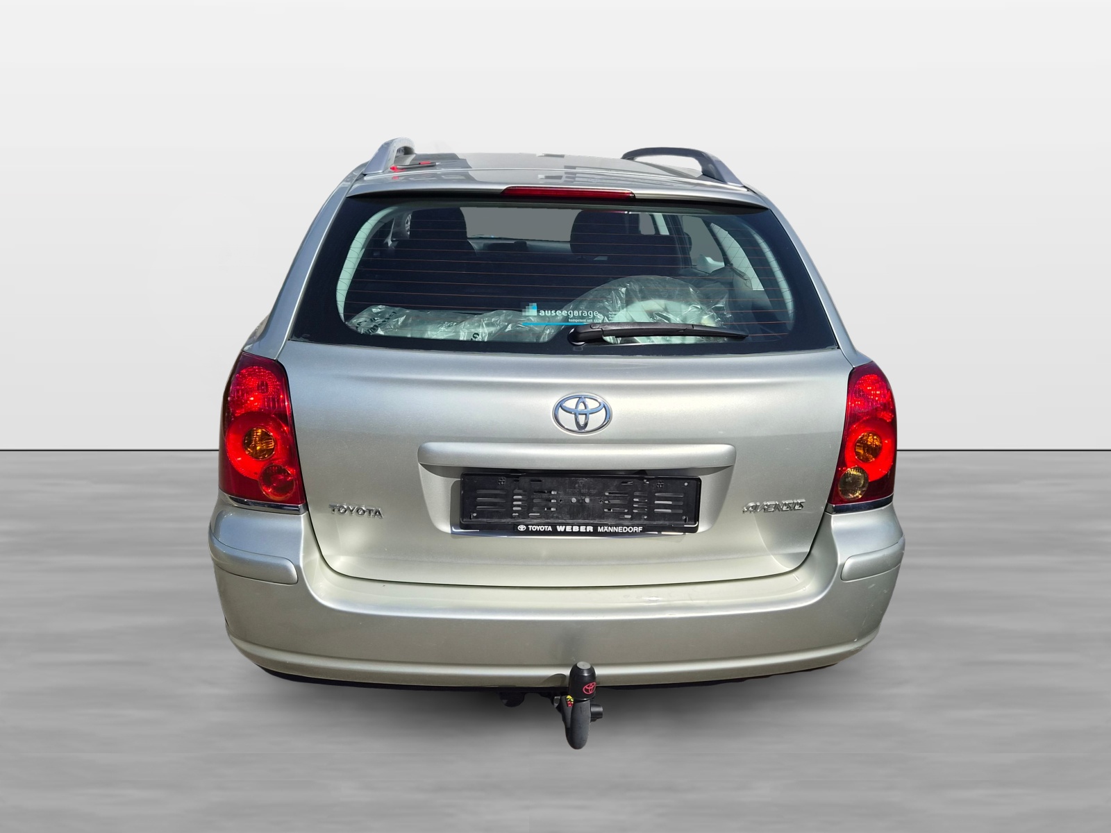 TOYOTA Avensis 2.0 D4 VVT-i Linea Sol Sportswagon-image-5
