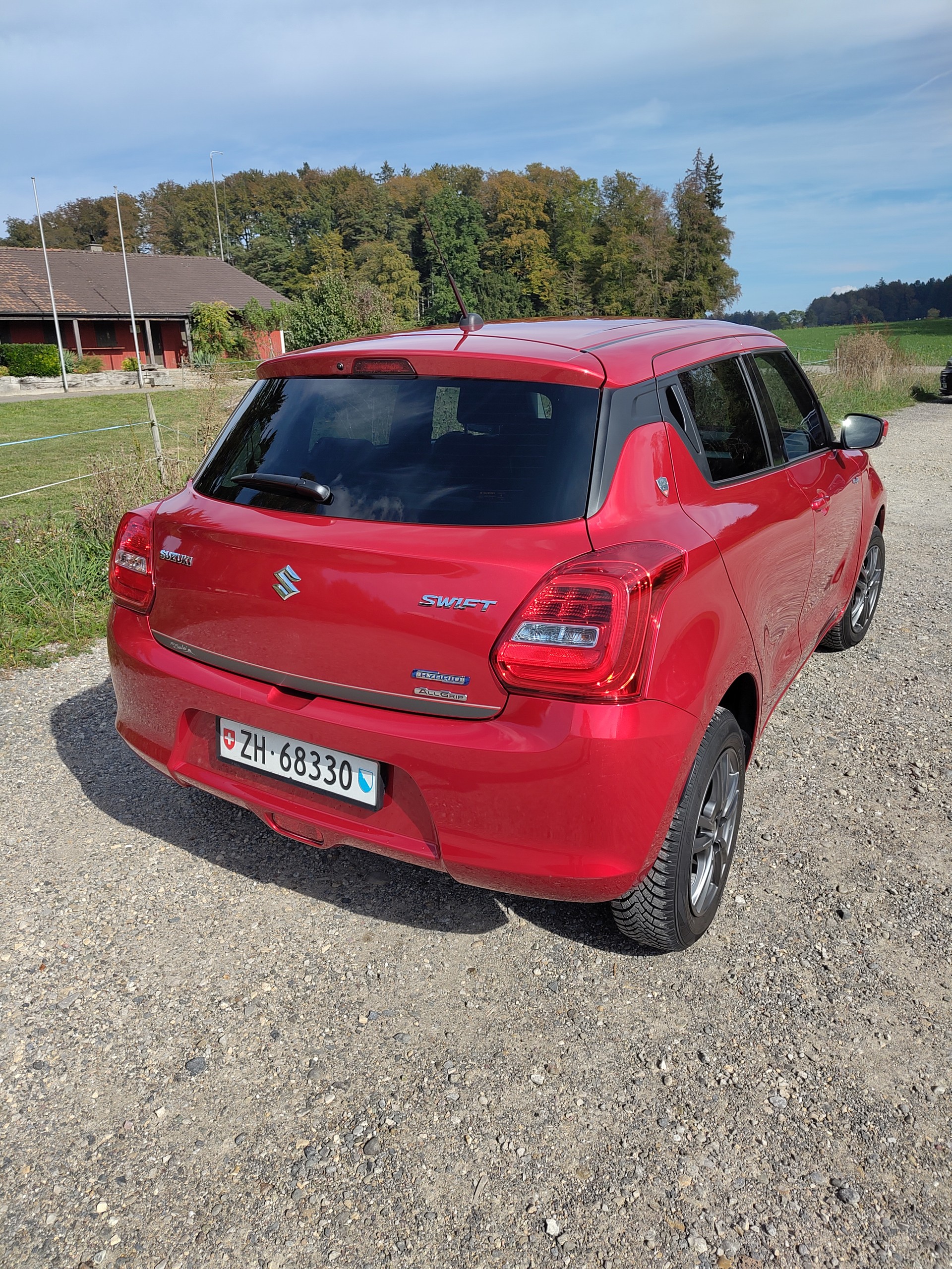 SUZUKI 1.2 Piz Sulai Top Hybrid 4x4-image-3