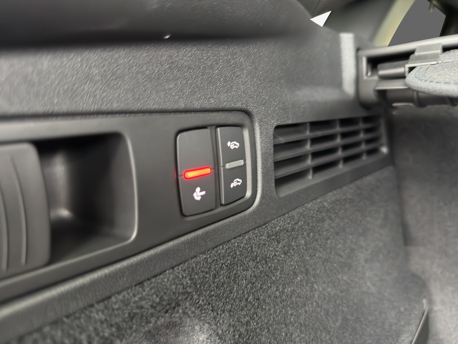 AUDI SQ5 Sportback TFSI quattro S-tronic-image-6