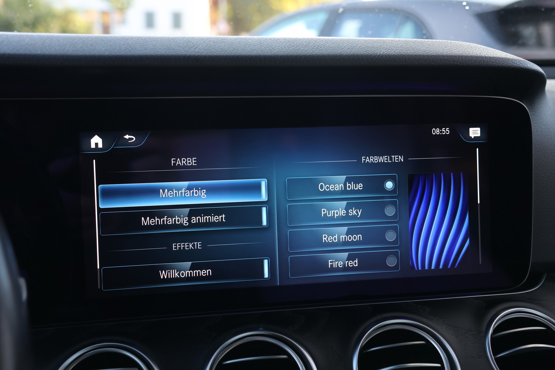 MERCEDES-BENZ E 220 d AMG Line 9G-Tronic-image-25