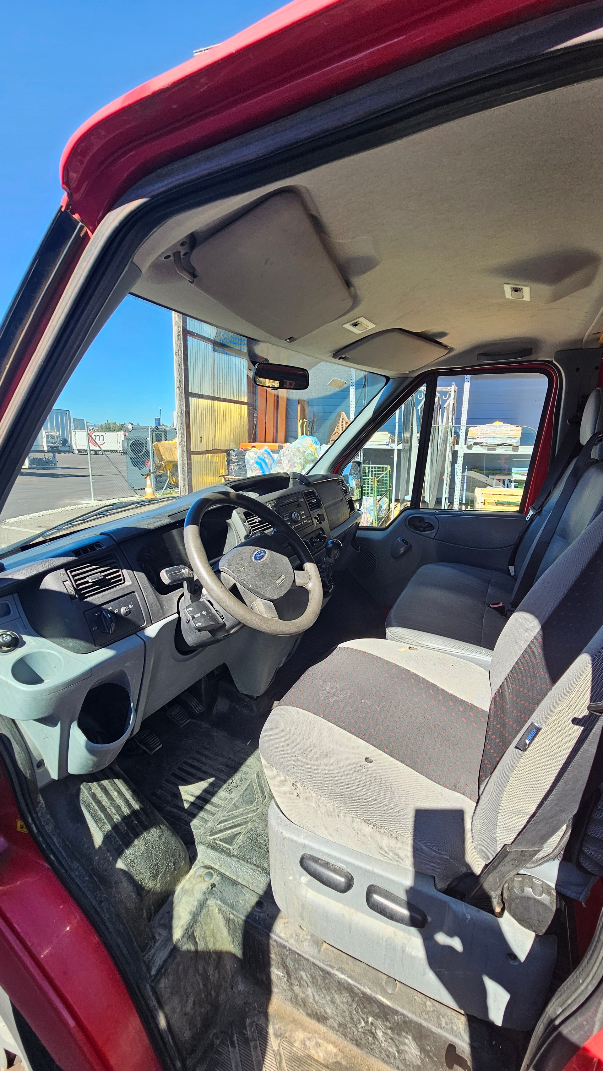 FORD Transit 2.2 TDCi 350 M-image-11