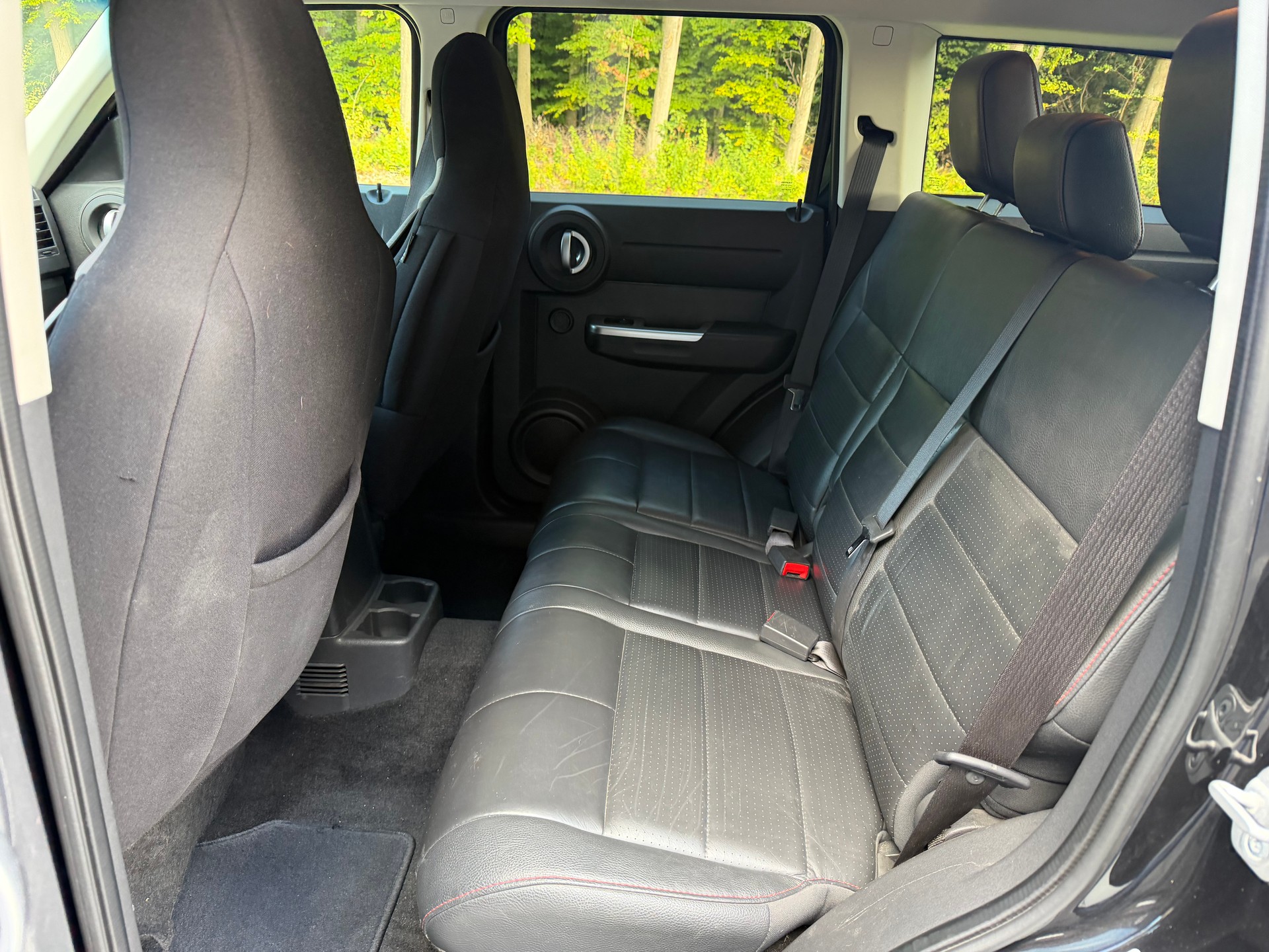 DODGE Nitro 2.8 CRD R/T Automatic-image-12