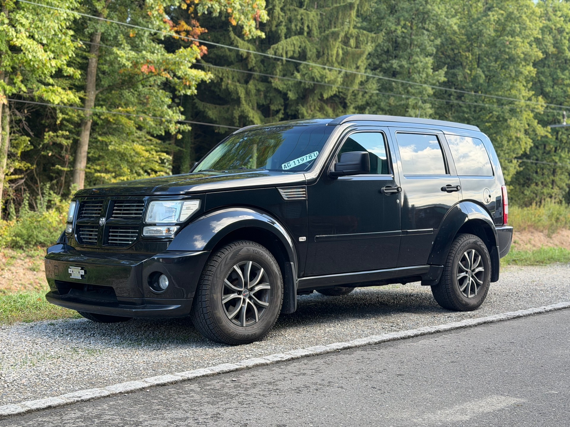 DODGE Nitro 2.8 CRD R/T Automatic-image-2