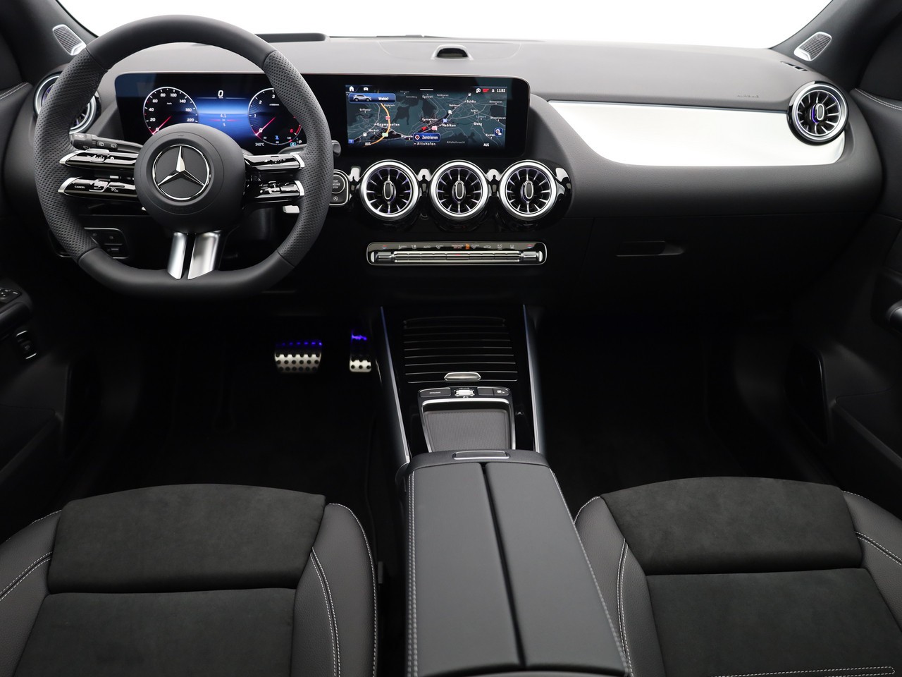MERCEDES-BENZ GLA 220d 4Matic 8G-DCT-image-7