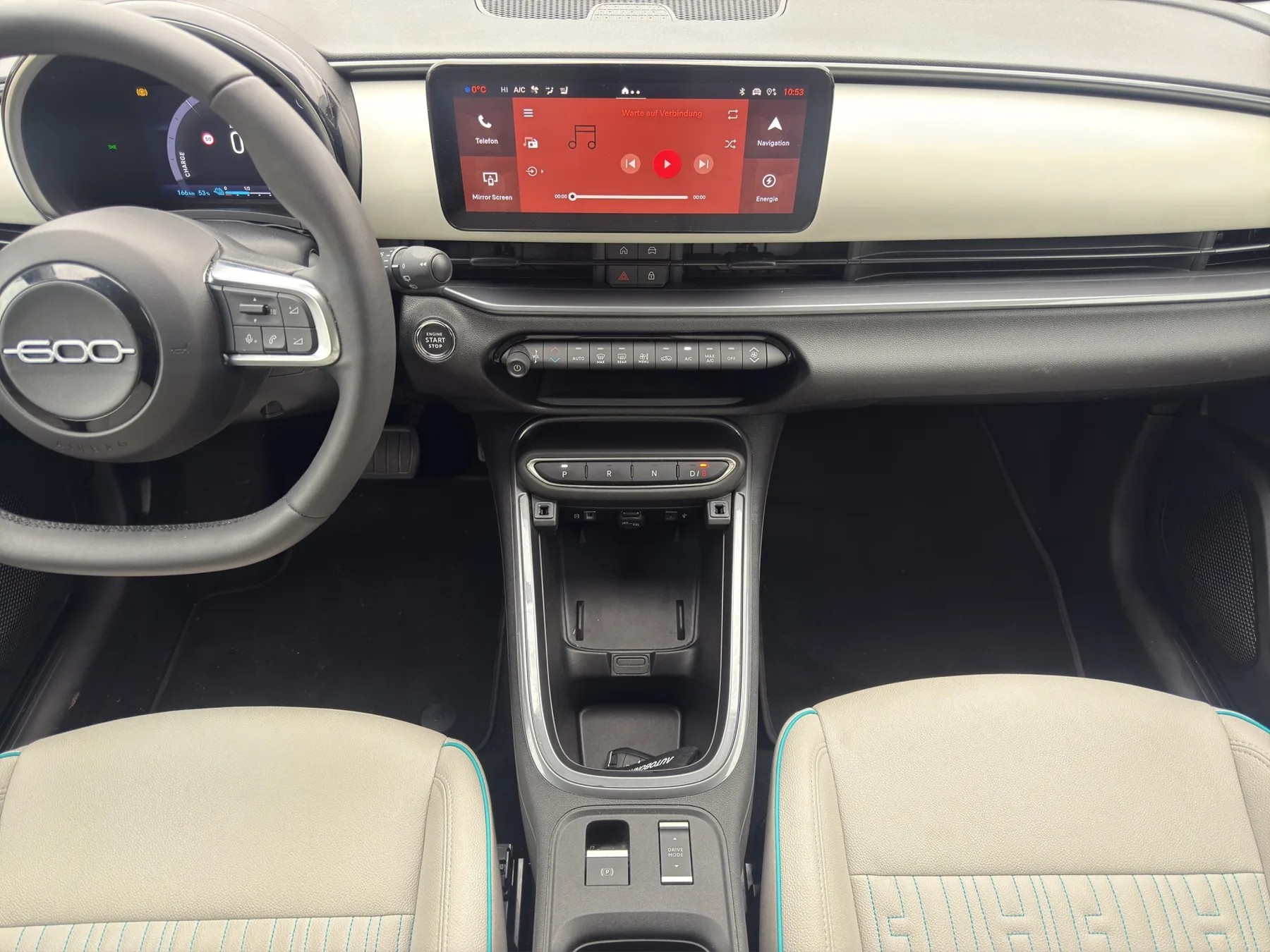 FIAT 600 1.2 Hybrid La Prima-image-15