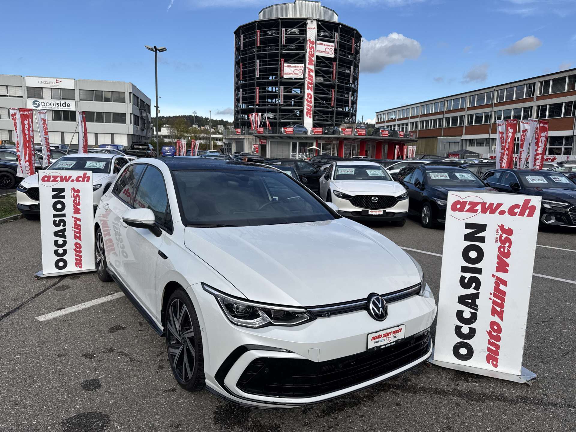 VW Golf 1.5 eTSi mHEV ACT R-Line DSG-Automat-image-0