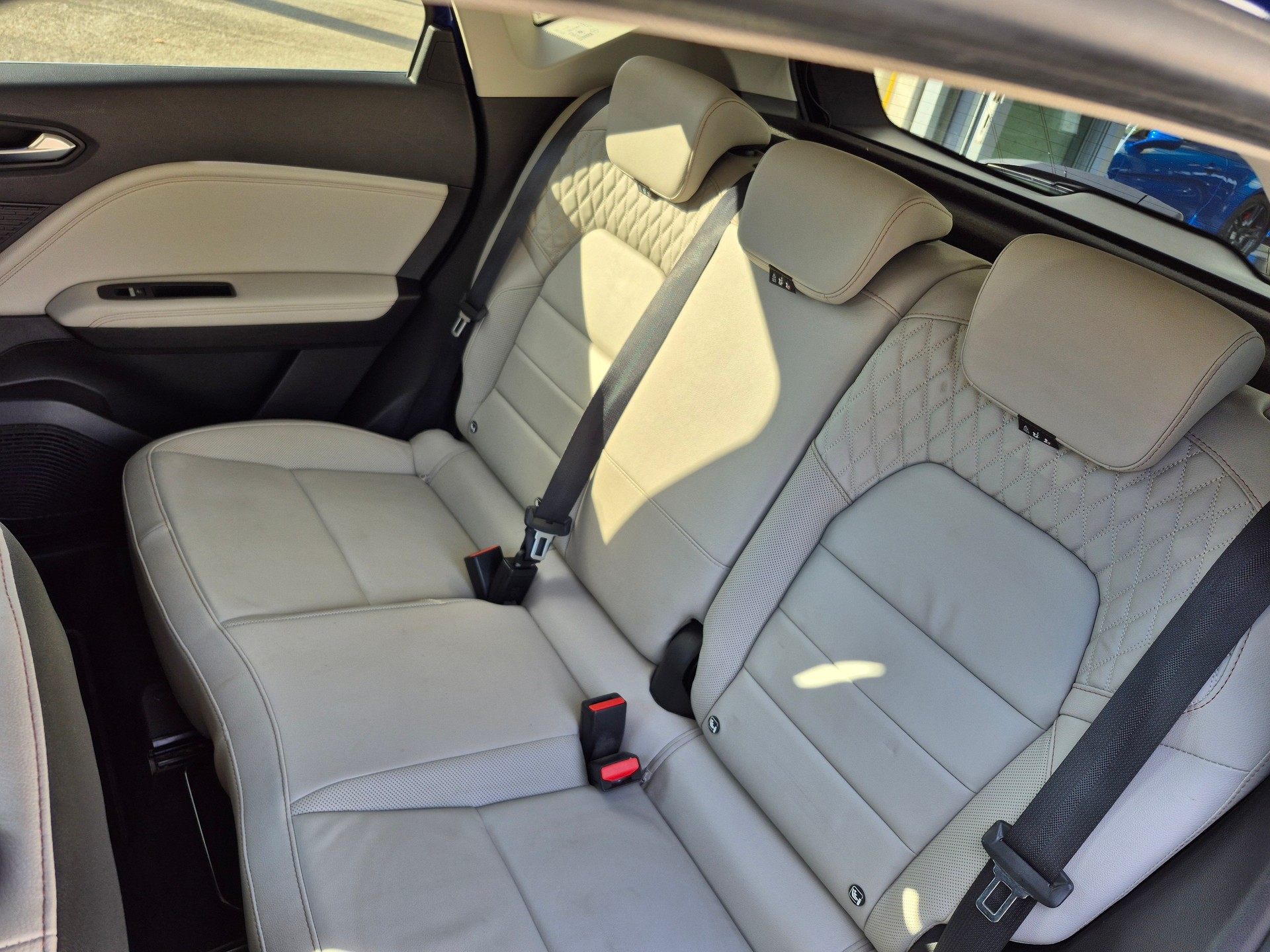 RENAULT Captur INITIALE PARIS E-TECH 1-image-7