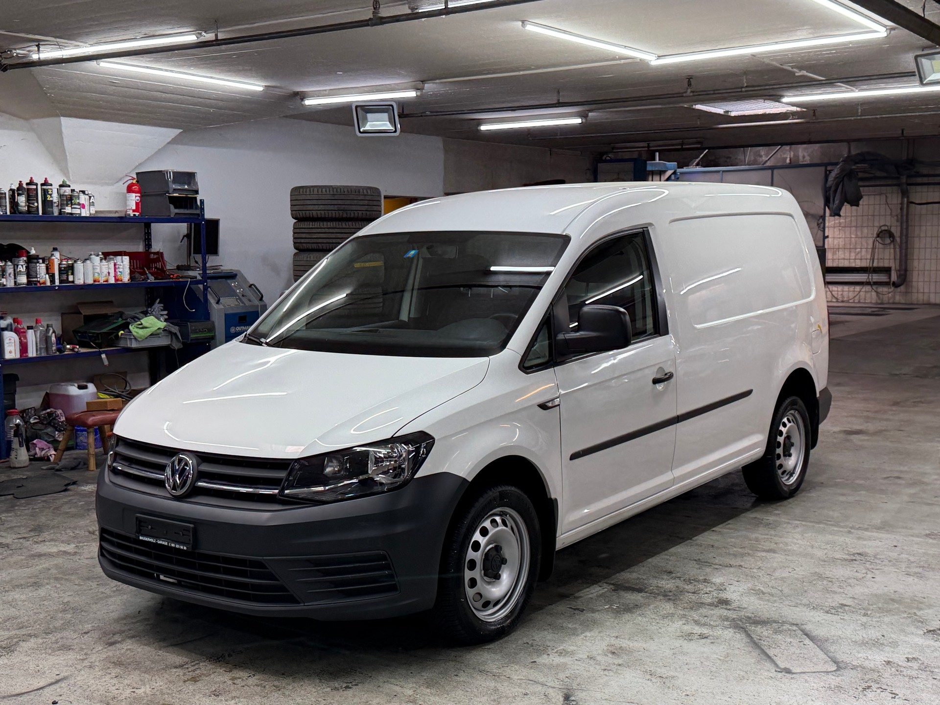 VW Caddy Maxi 2.0TDI 4Motion BlueMotion Technology DSG-image-2
