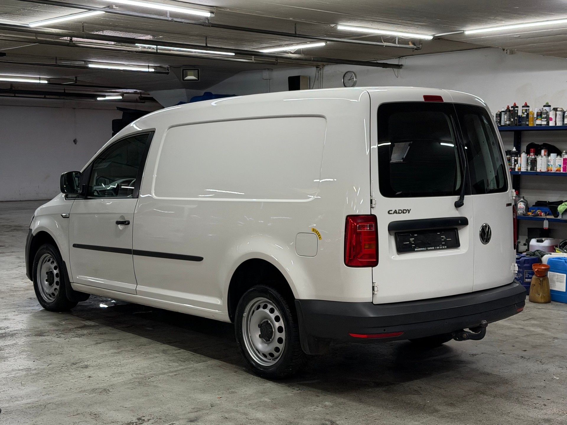 VW Caddy Maxi 2.0TDI 4Motion BlueMotion Technology DSG-image-5