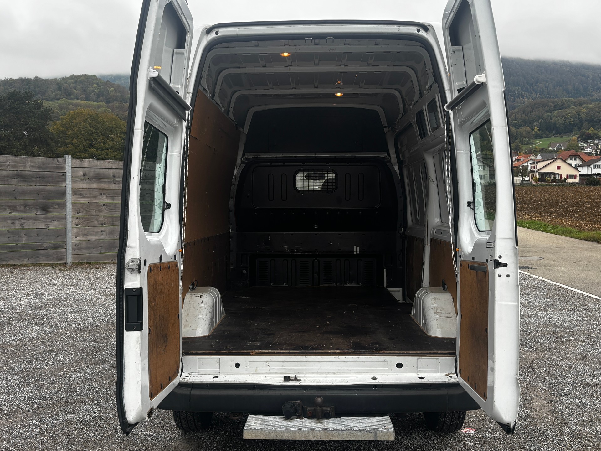 FORD Transit 2.4 TDCi 350 M Trend Hochdach-image-13