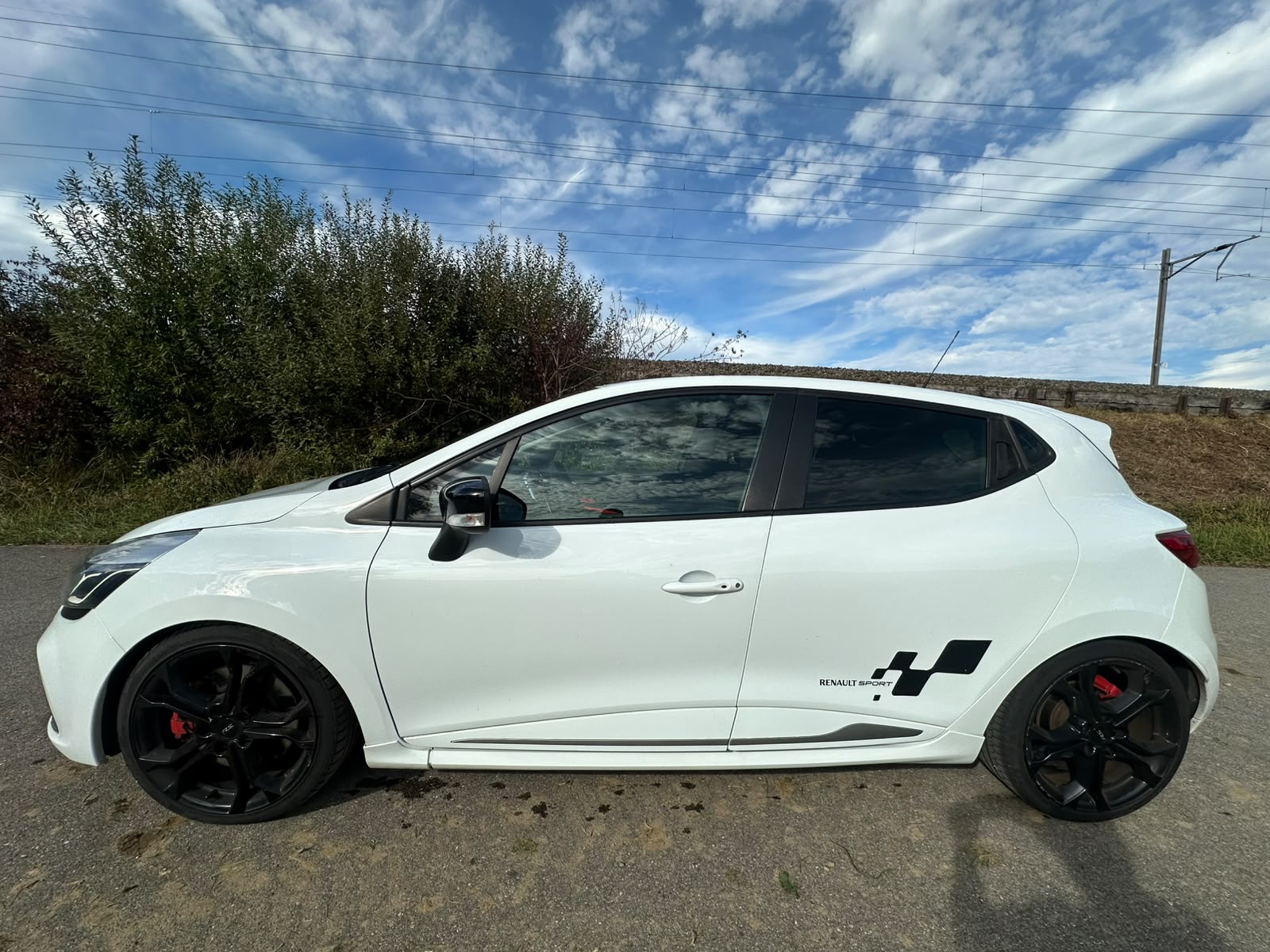 RENAULT Clio 1.6 T RS 200 EDC-image-7