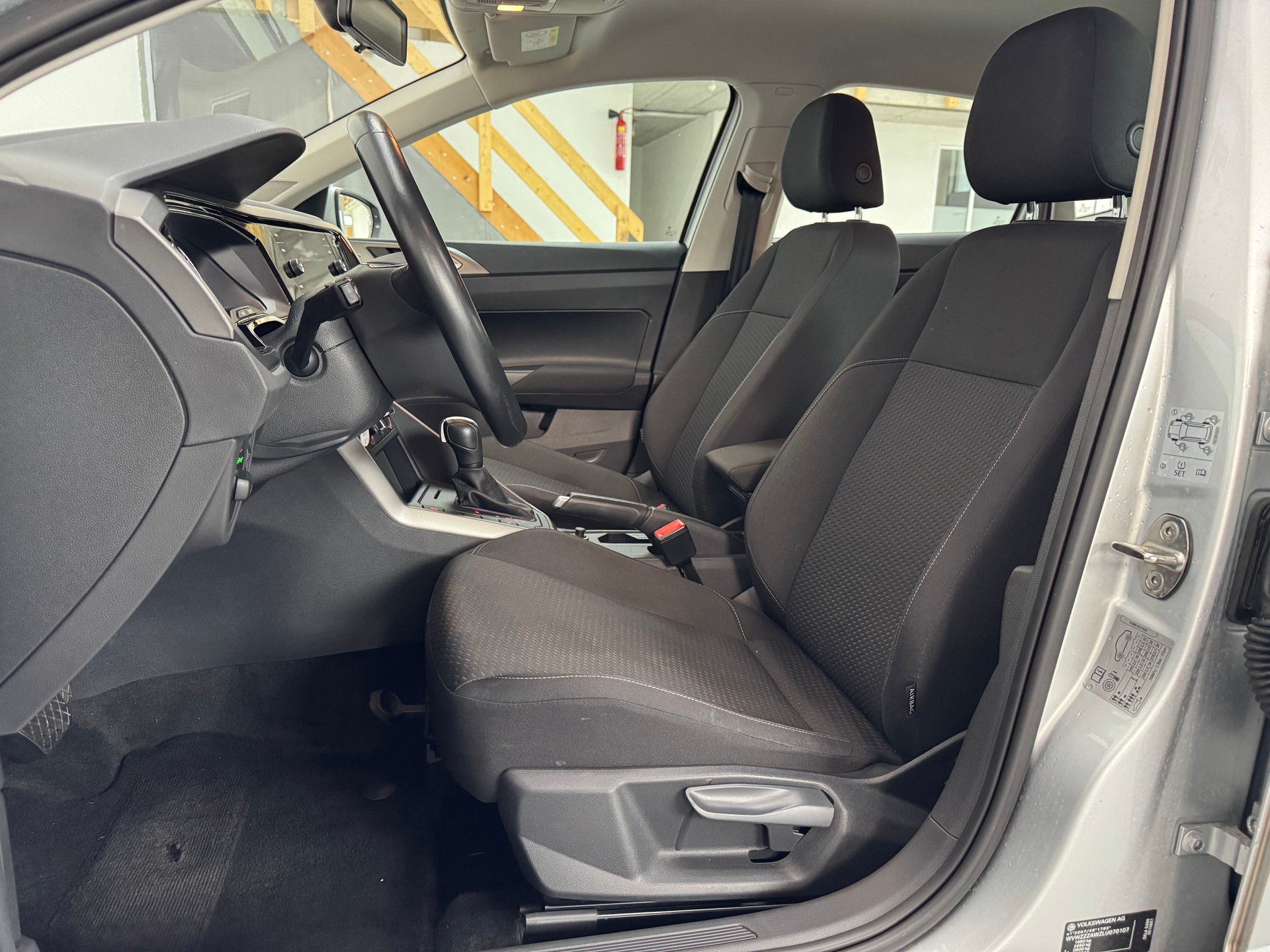 VW Polo 1.0 TSI BMT Comfortline DSG-image-9