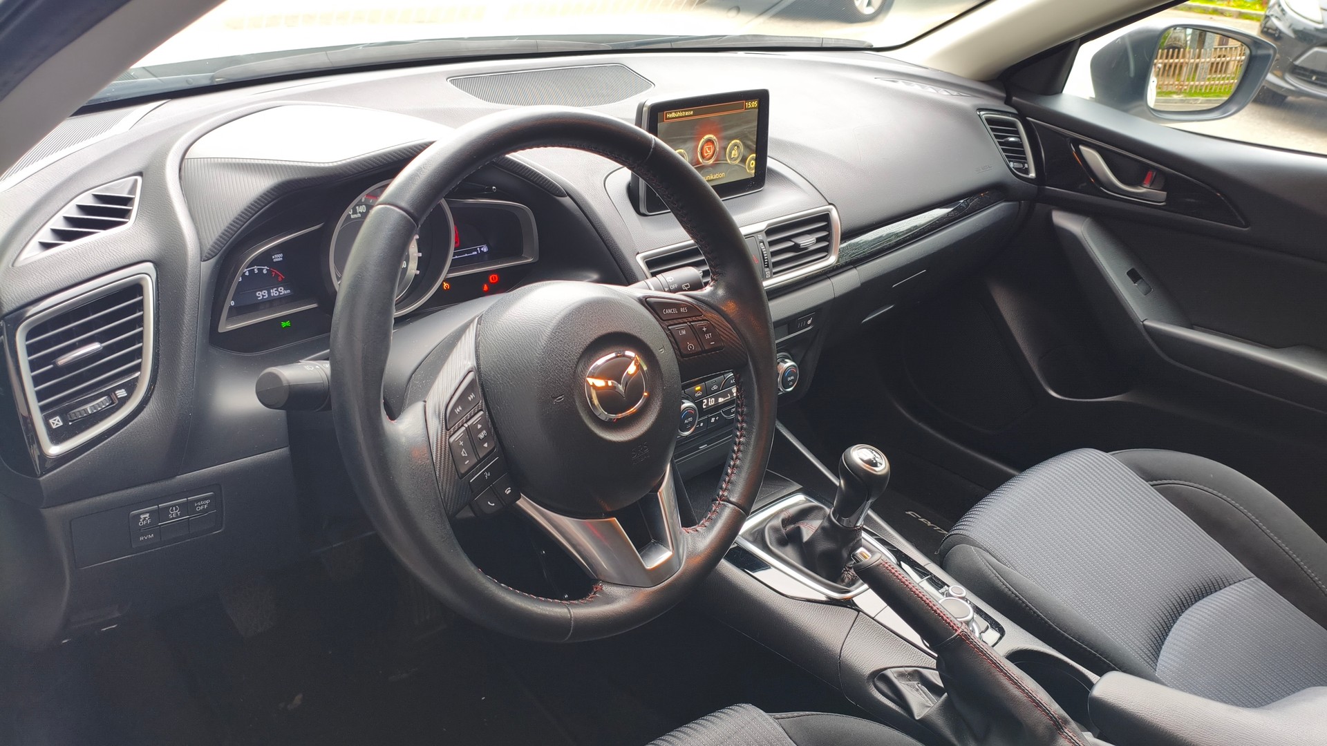 MAZDA 3 SKYACTIV-G 120 Ambition Plus-image-8