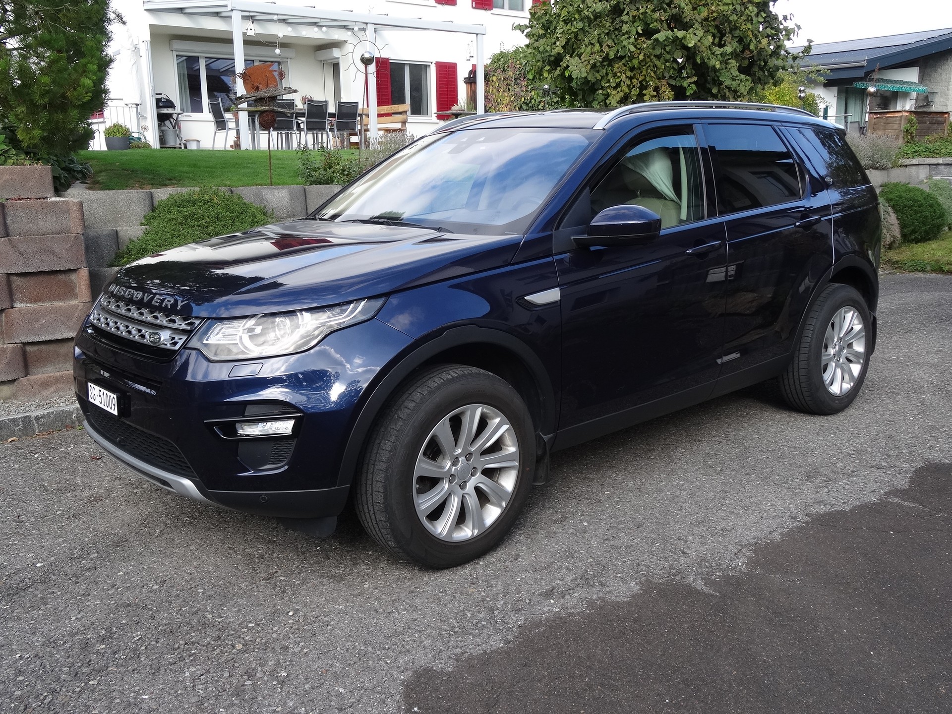 LAND ROVER 2.0 TD4 180 HSE-image-1