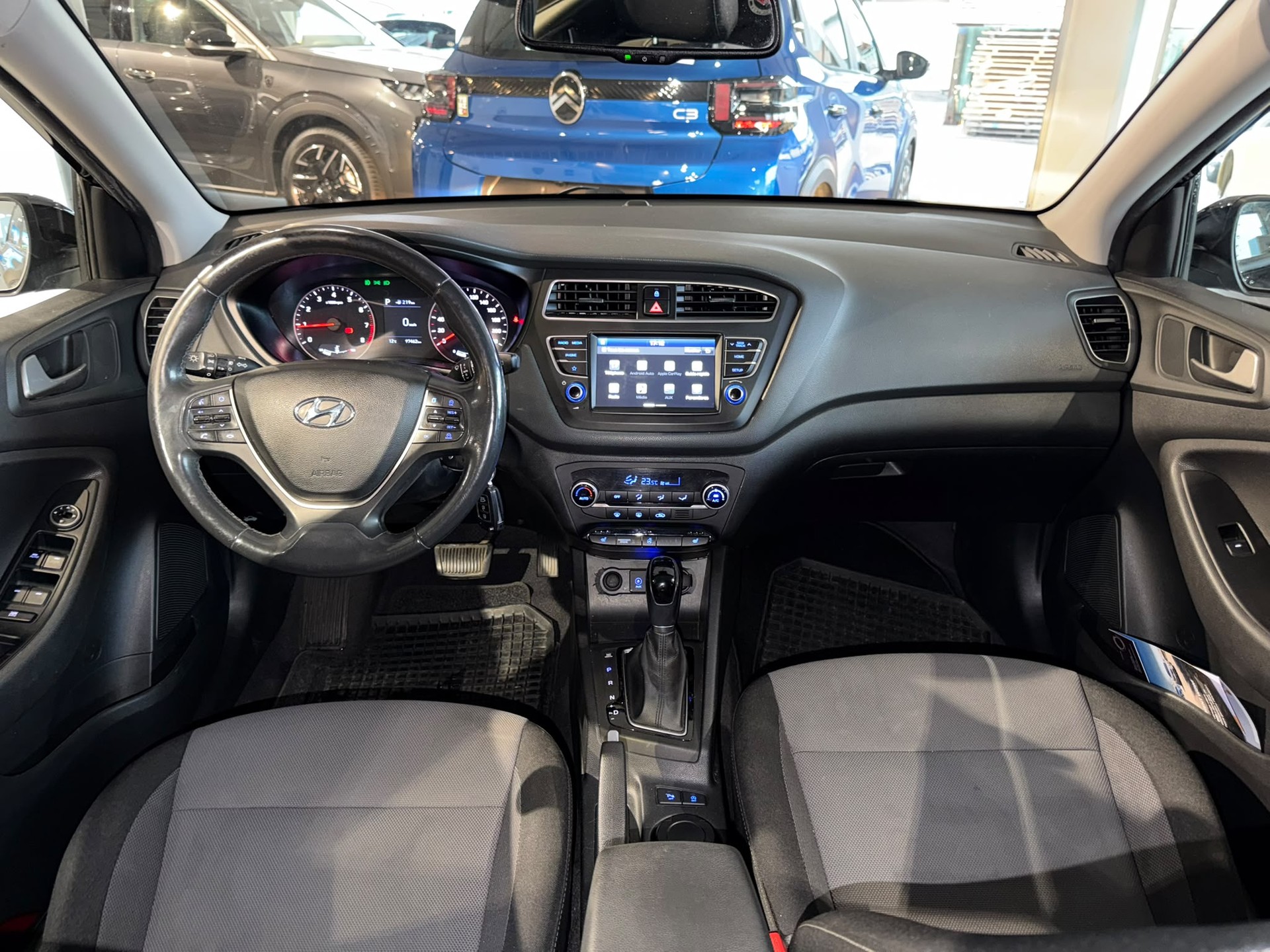 HYUNDAI i20 1.0 T-GDi Amplia DCT-image-11