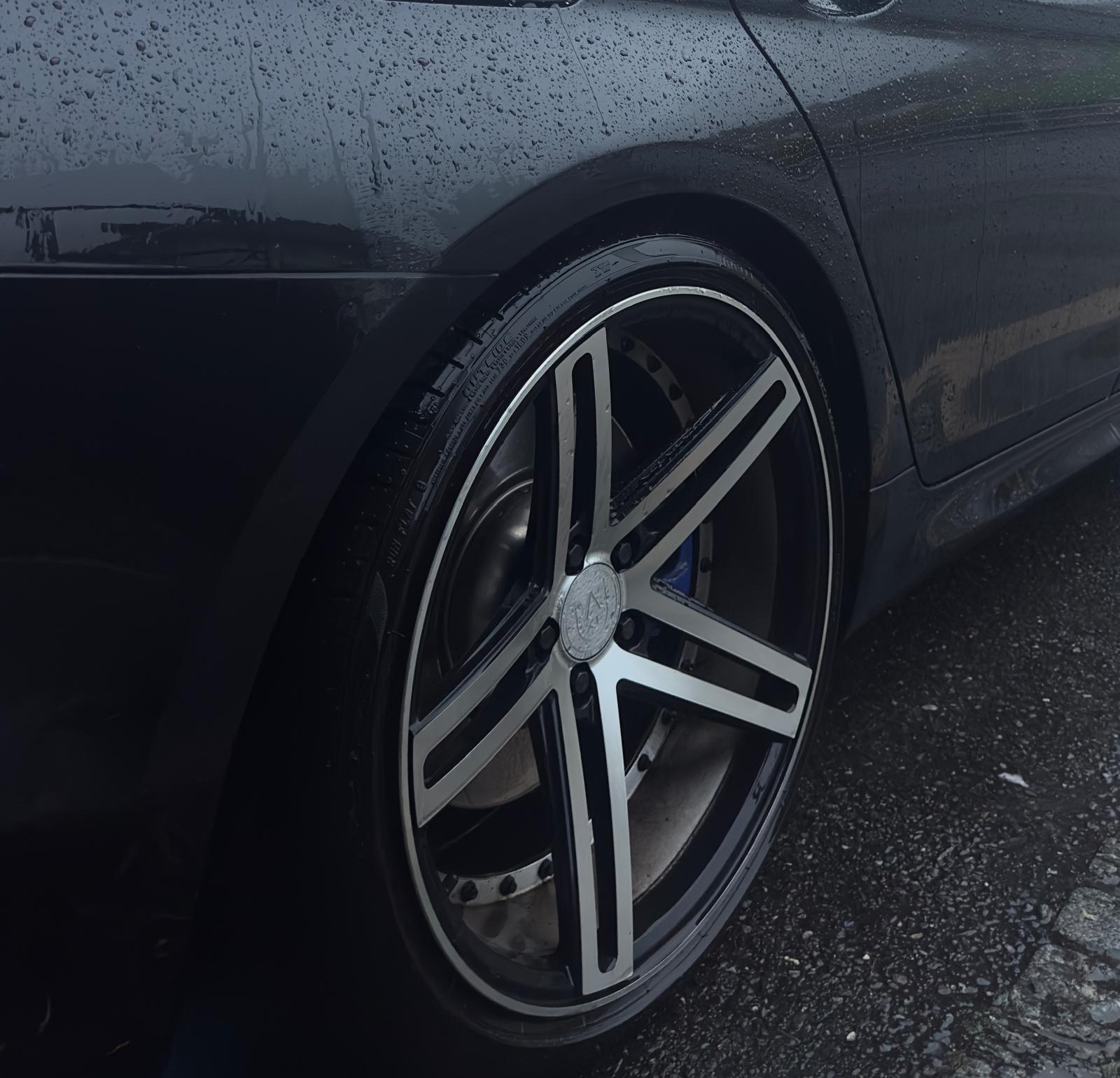 BMW 530d xDrive-image-5