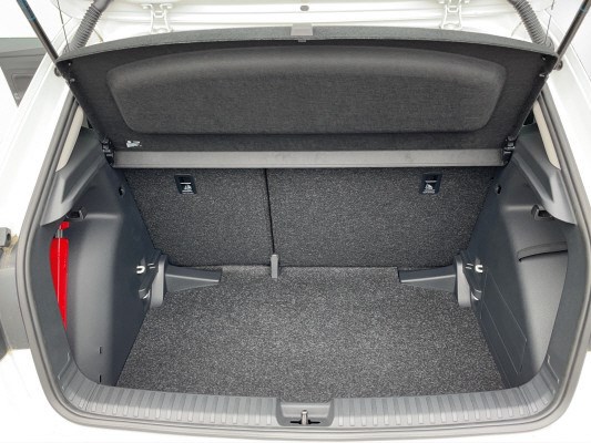 SKODA Fab. 1.0 MPI Active-image-12