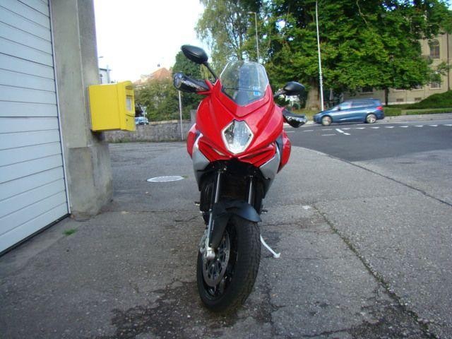 MV AGUSTA Turismo Veloce 800-showroom-element-1