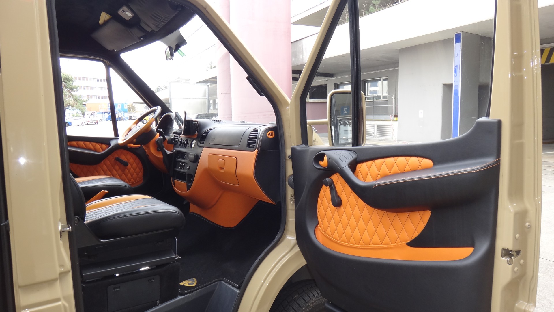MERCEDES-BENZ CDI 4x4-image-4
