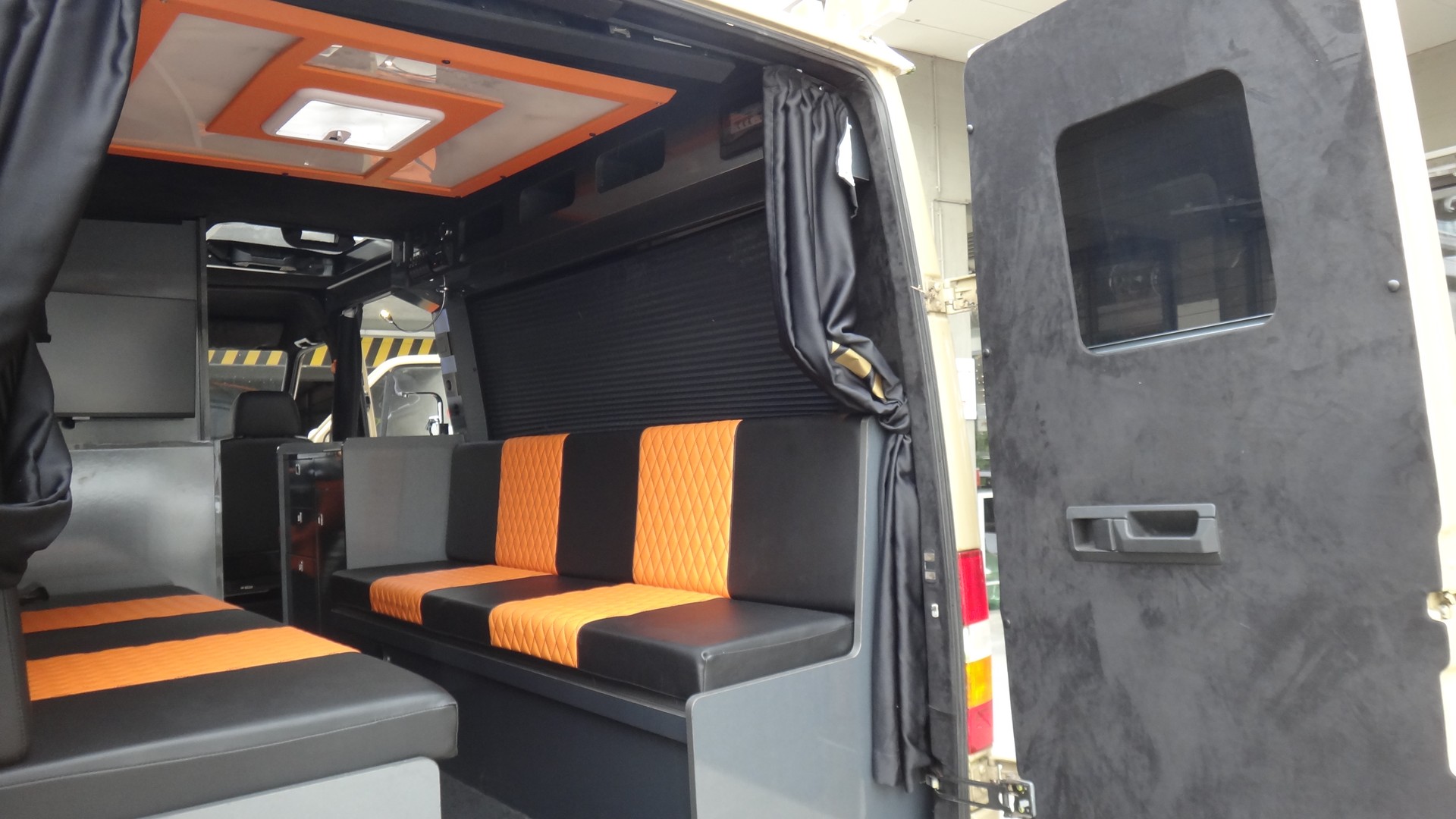 MERCEDES-BENZ CDI 4x4-image-10