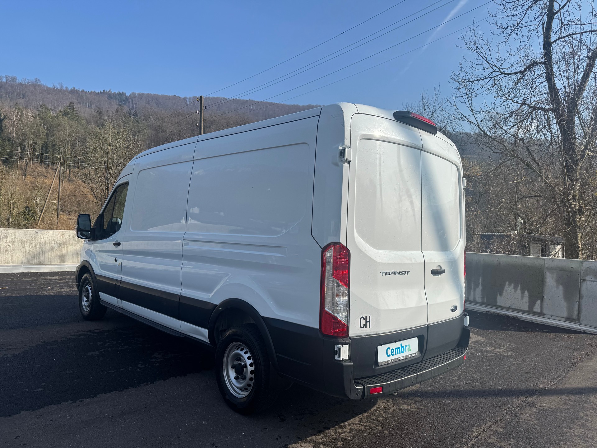 FORD Transit Van 350 L3 Ambiente 2.0 TDCi 130 FWD-image-6