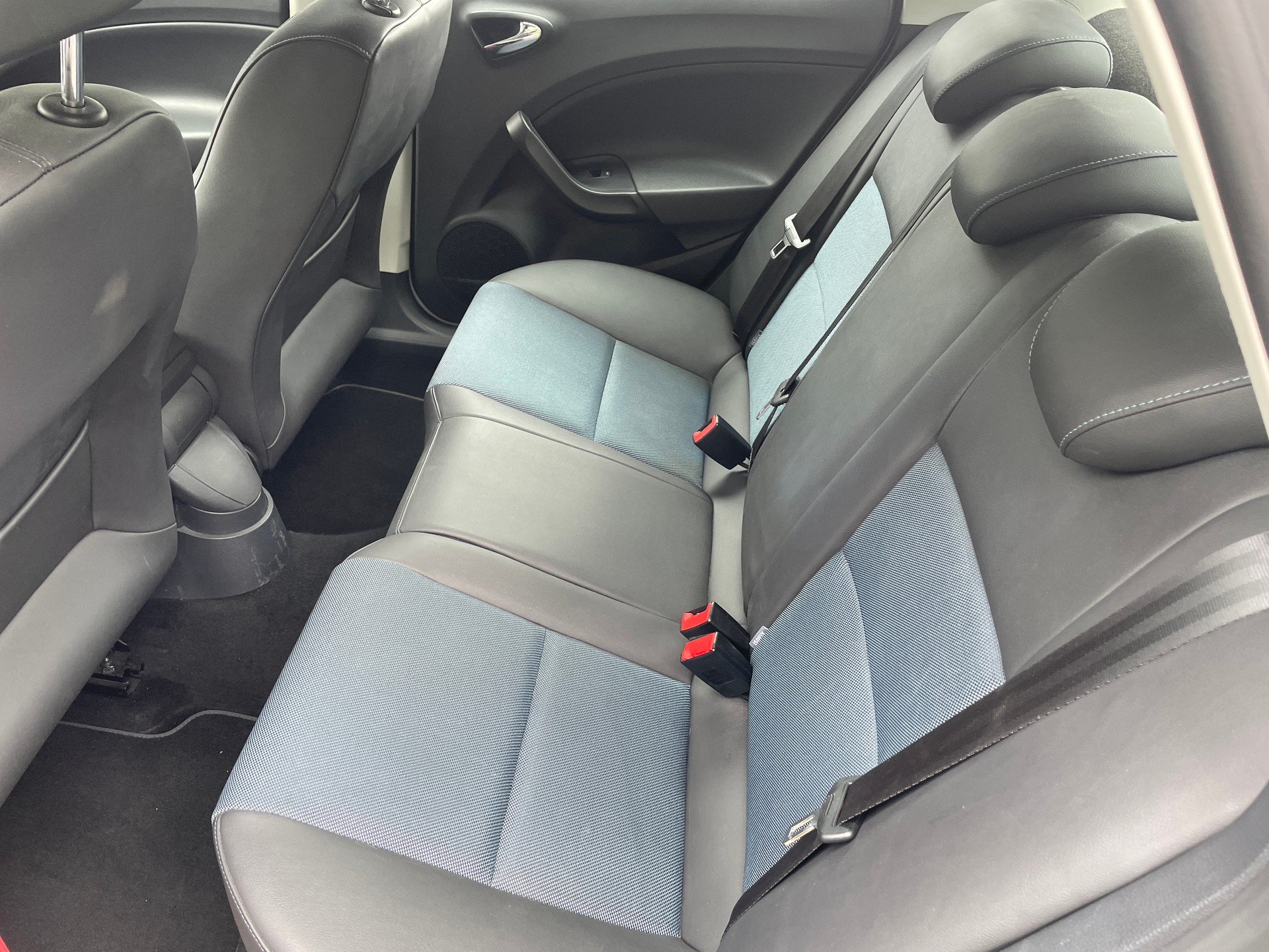 SEAT Ibiza 1.0 EcoTSI Style Connect-image-5