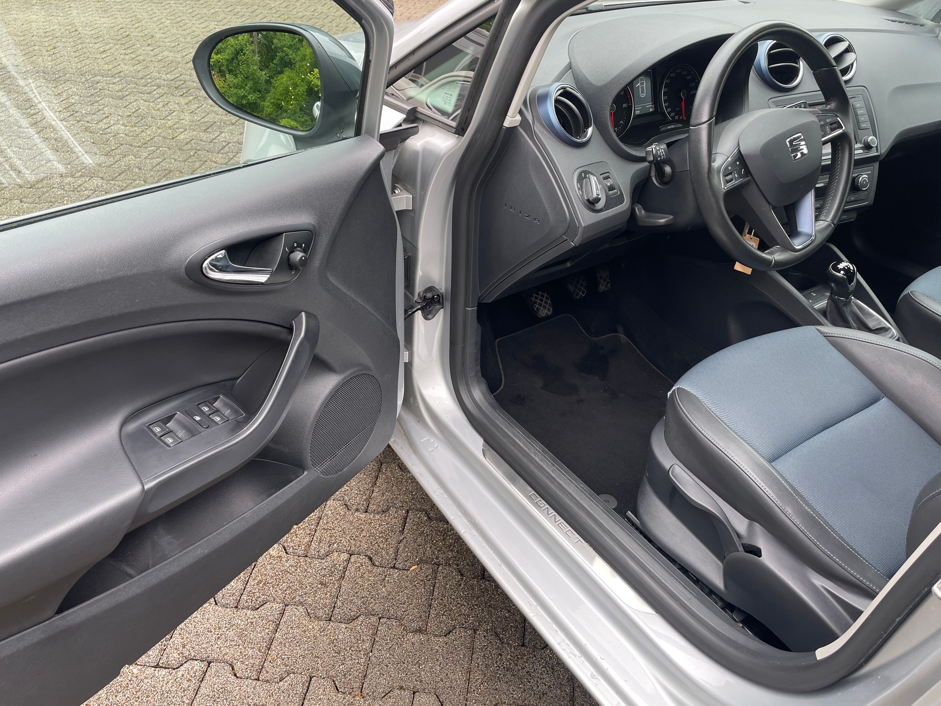 SEAT Ibiza 1.0 EcoTSI Style Connect-image-6