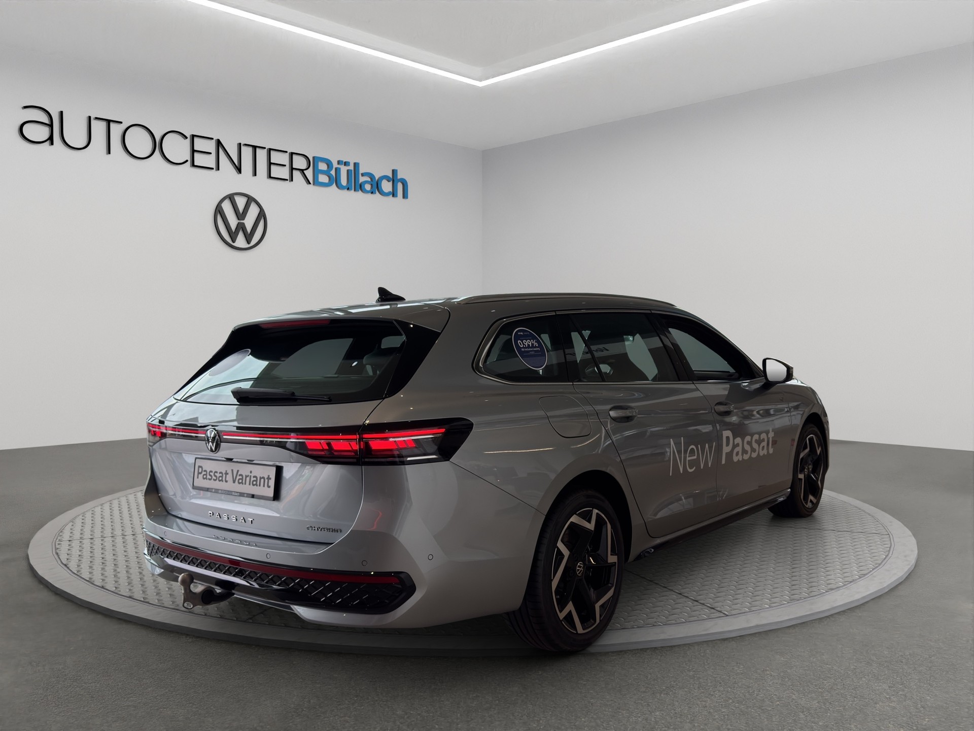 VW Passat Variant 1.5 TSI evo2 Plug-In- Hybrid R-Line DSG-image-3