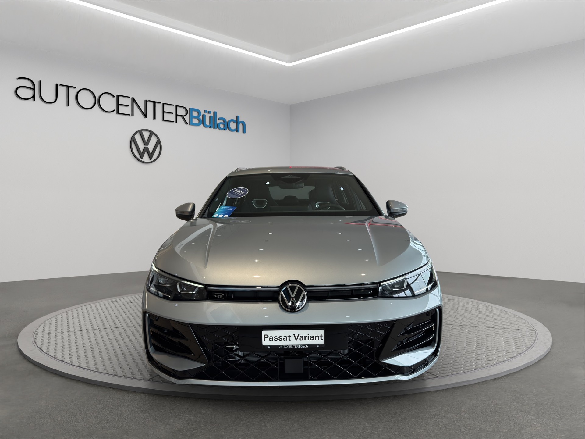 VW Passat Variant 1.5 TSI evo2 Plug-In- Hybrid R-Line DSG-image-1