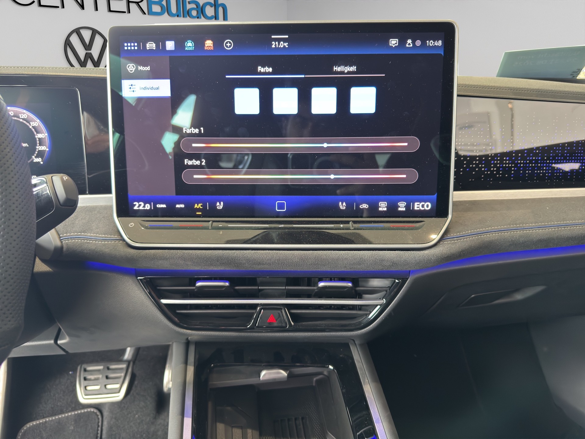VW Passat Variant 1.5 TSI evo2 Plug-In- Hybrid R-Line DSG-image-11