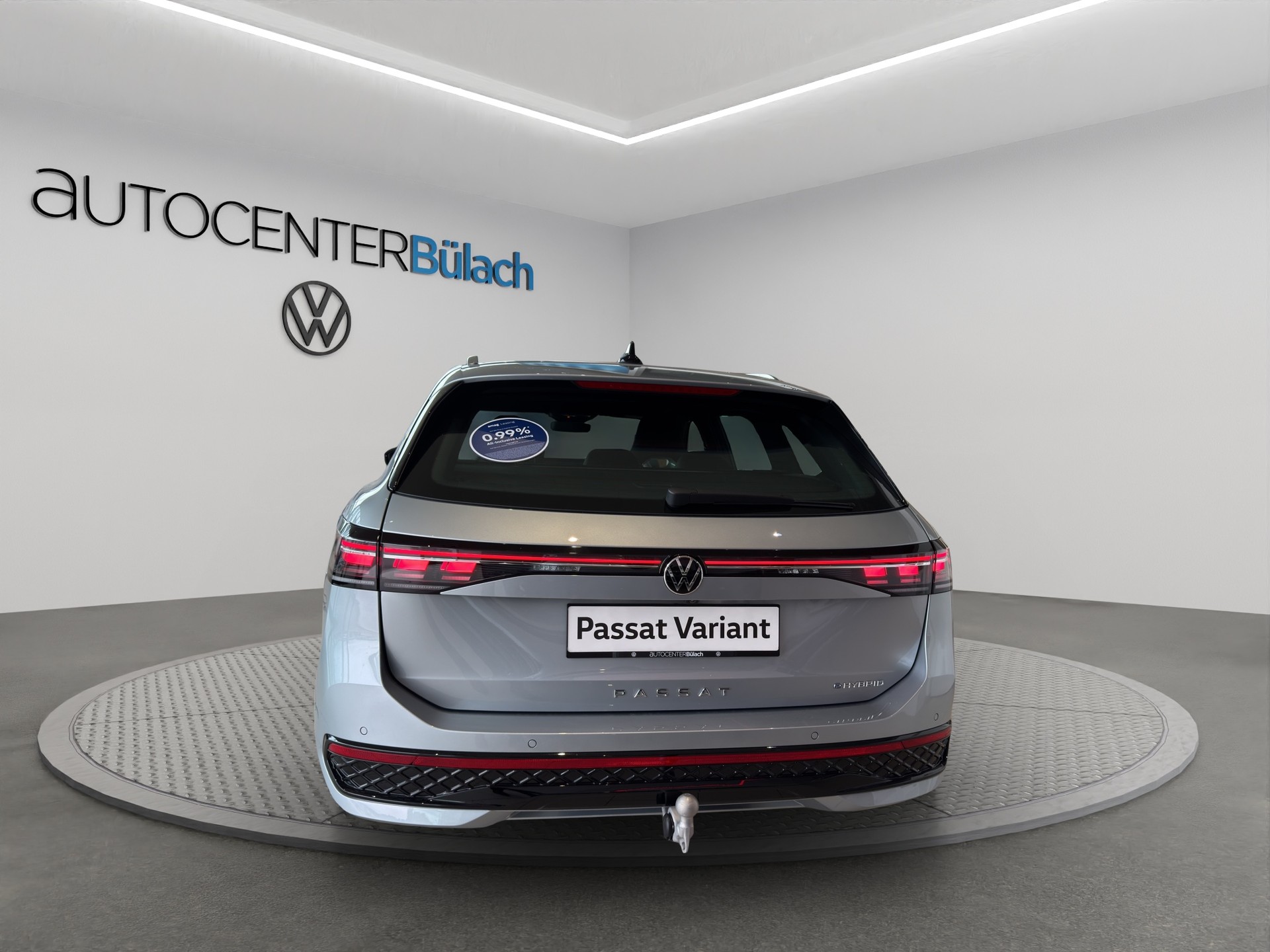 VW Passat Variant 1.5 TSI evo2 Plug-In- Hybrid R-Line DSG-image-4