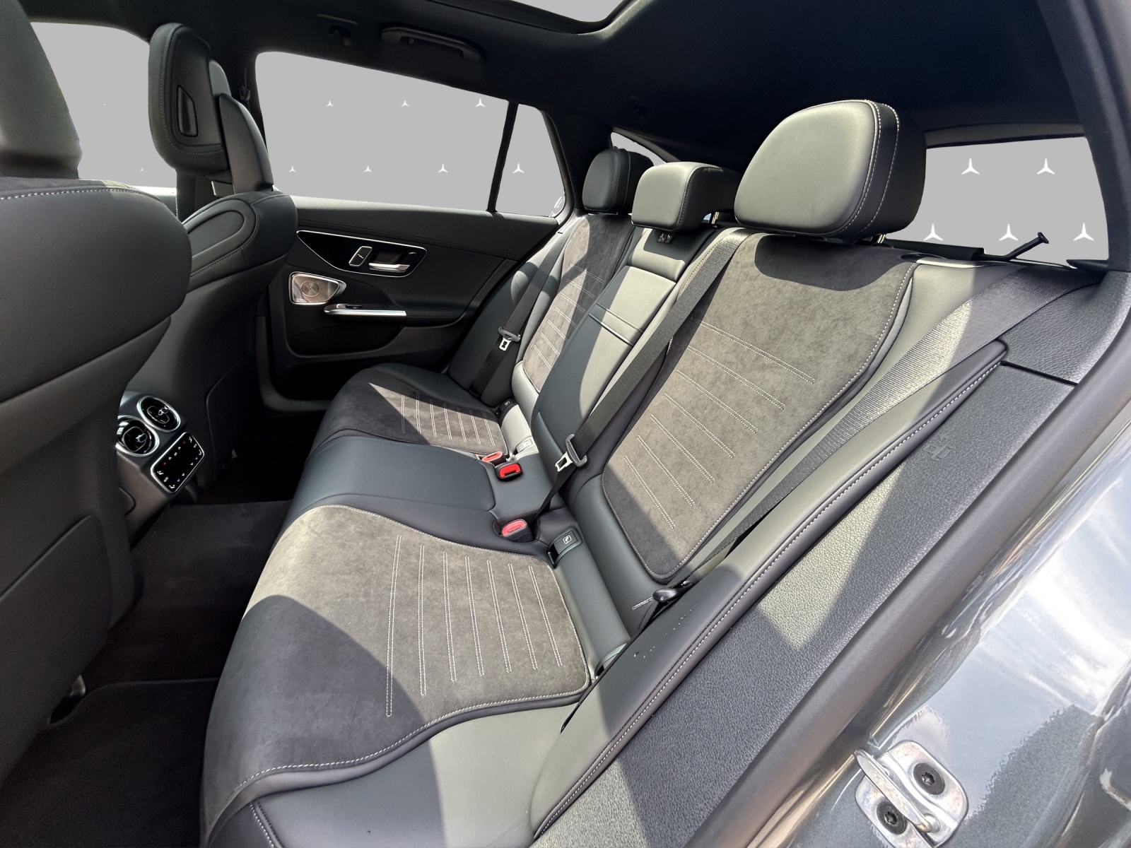 MERCEDES-BENZ C 220 d T 4 Matic Swiss Star-image-10