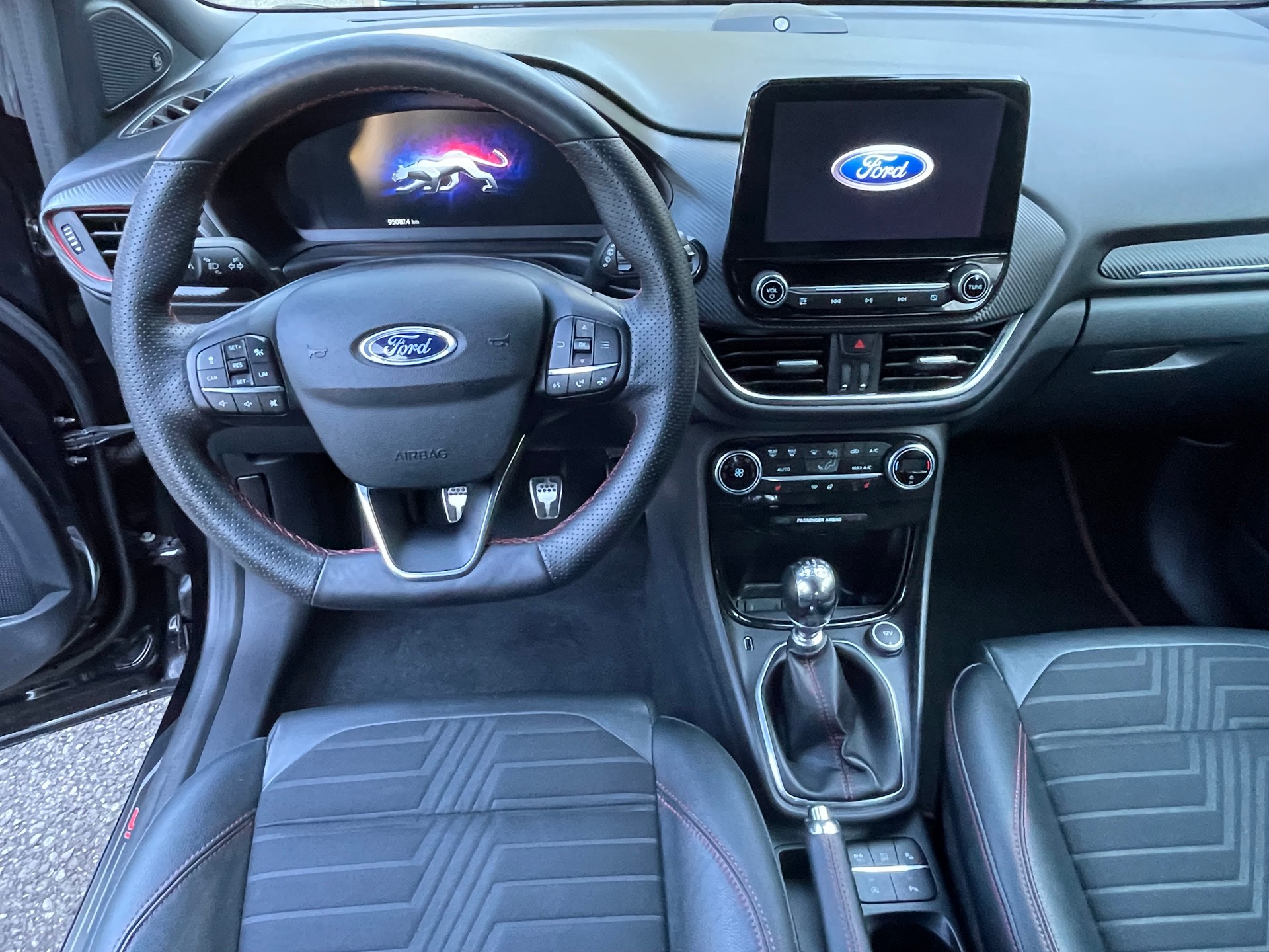 FORD Puma 1.0 MHEV ST-Line X-image-9