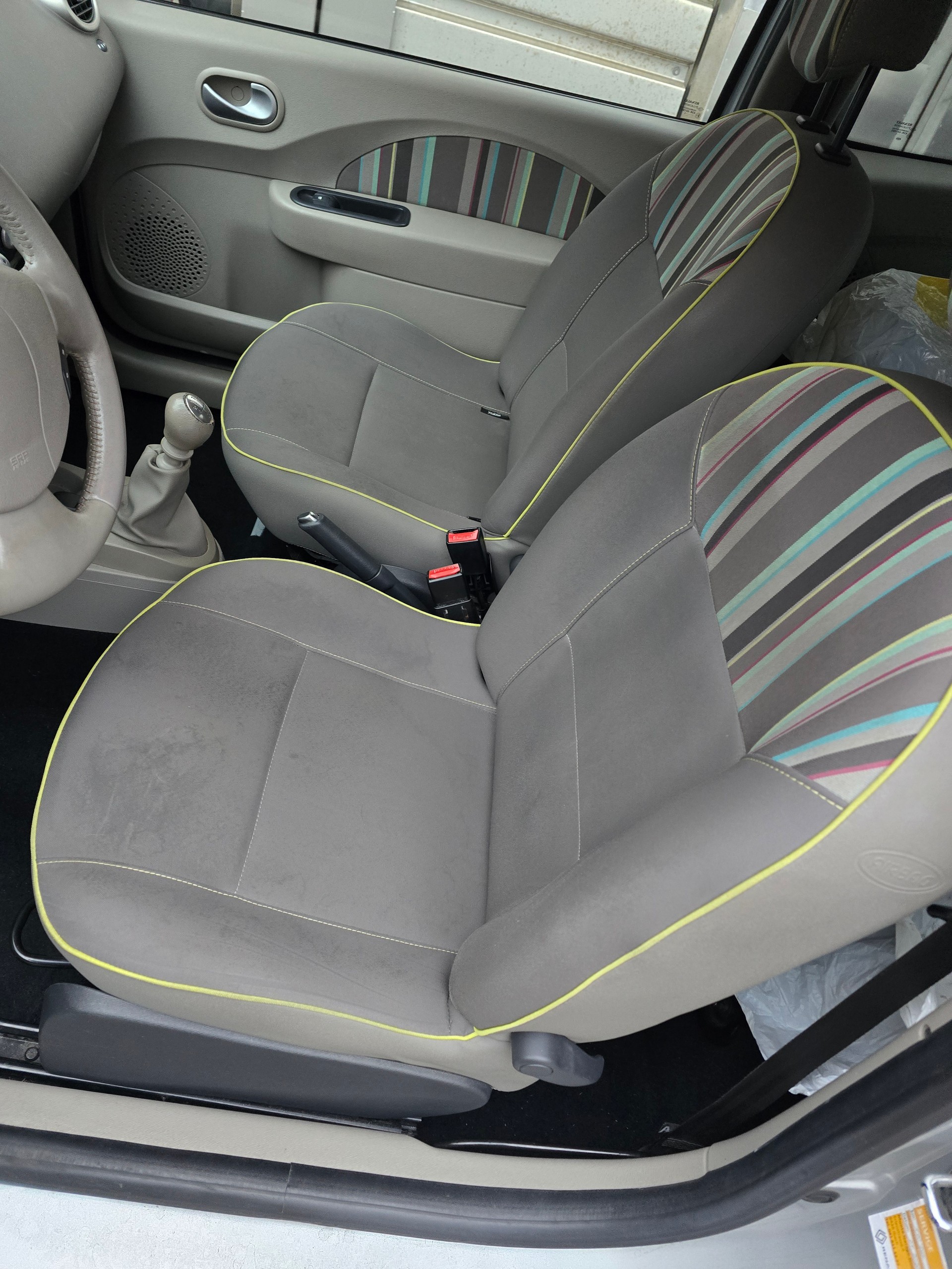 RENAULT Twingo 1.2 16V Dynamique-image-13