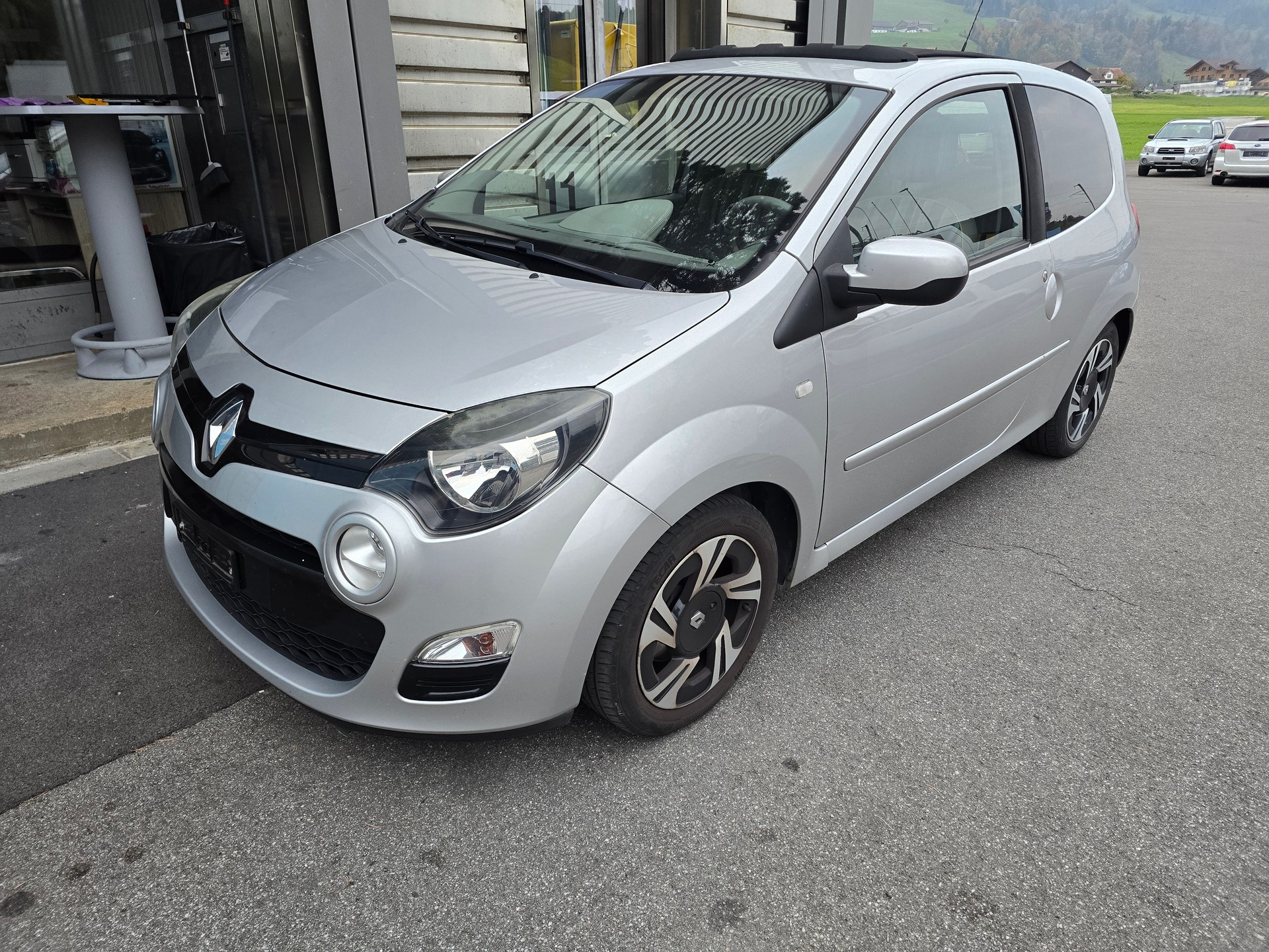 RENAULT Twingo 1.2 16V Dynamique-image-0