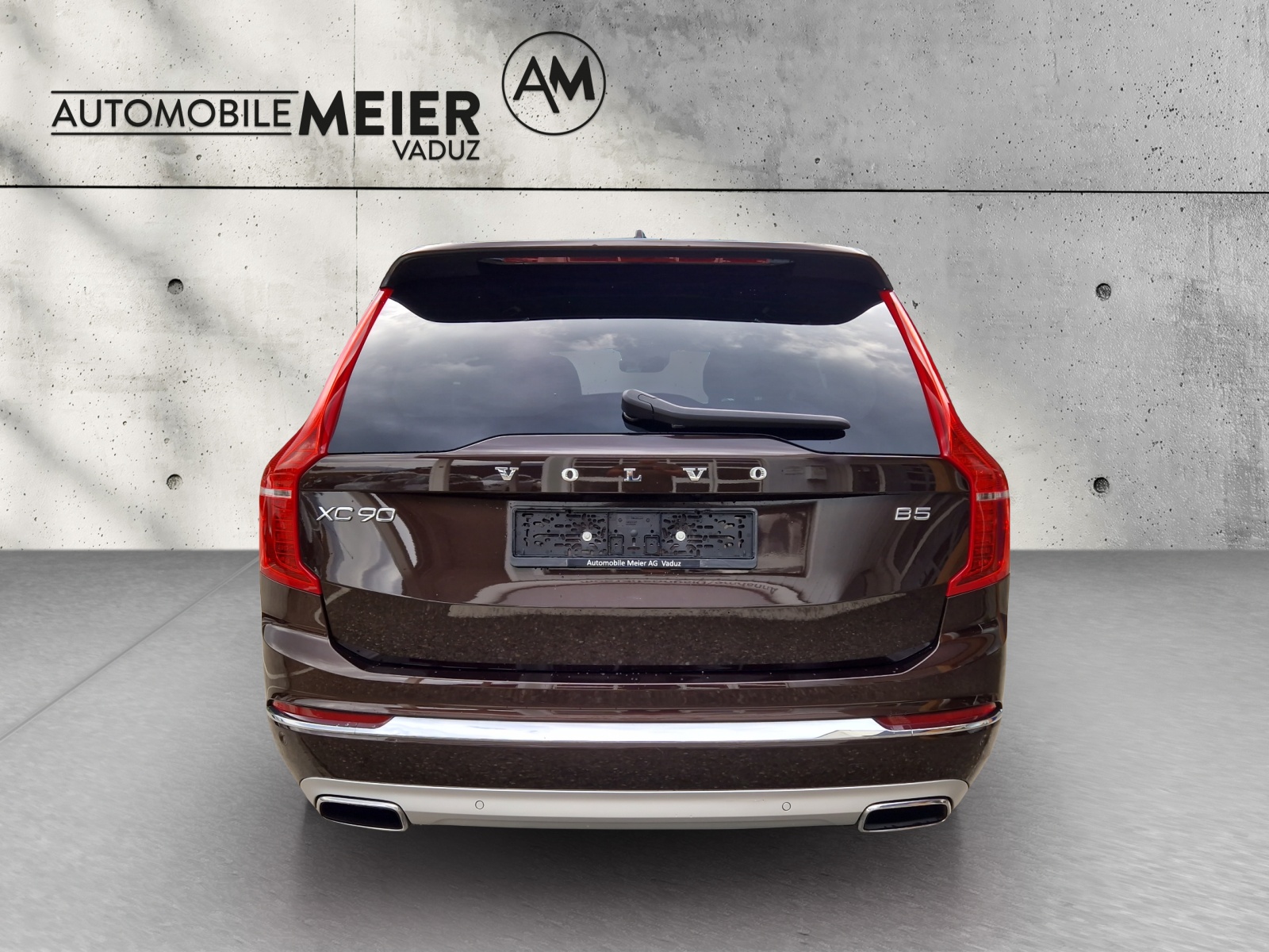 VOLVO XC90 2.0 B5 MH Inscription 5P. AWD-showroom-element-3