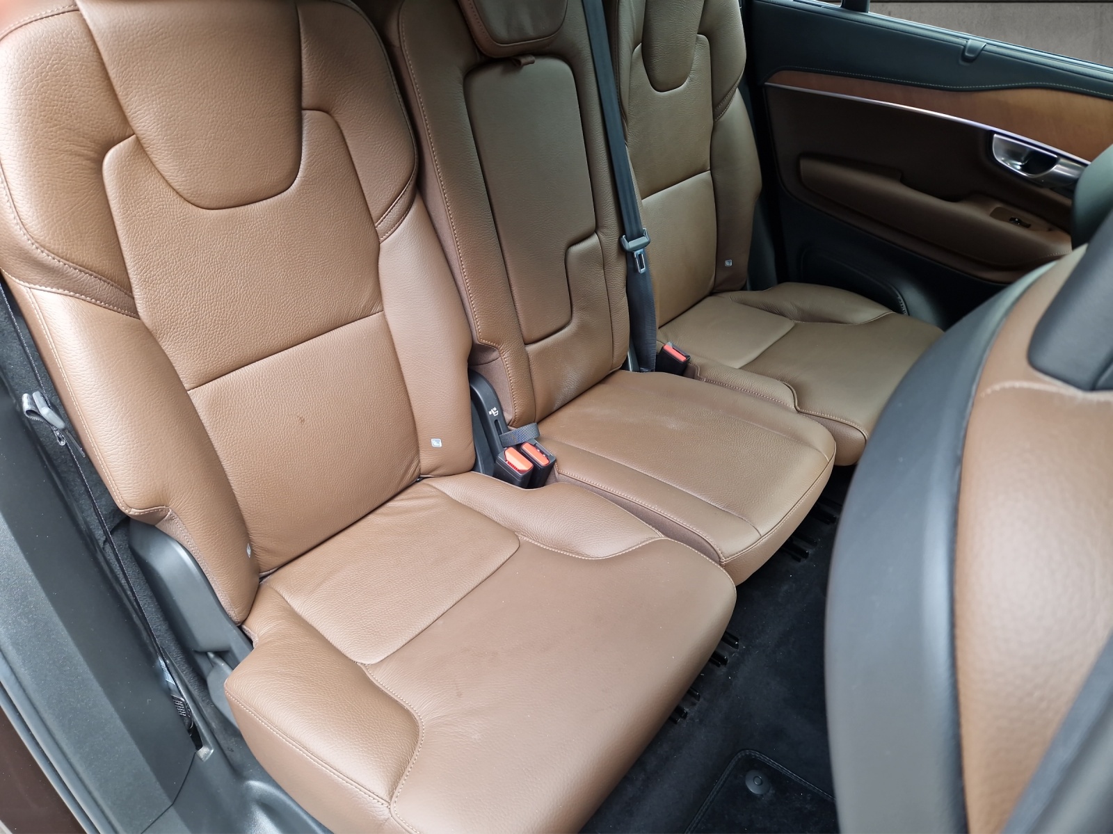 VOLVO XC90 2.0 B5 MH Inscription 5P. AWD-image-5