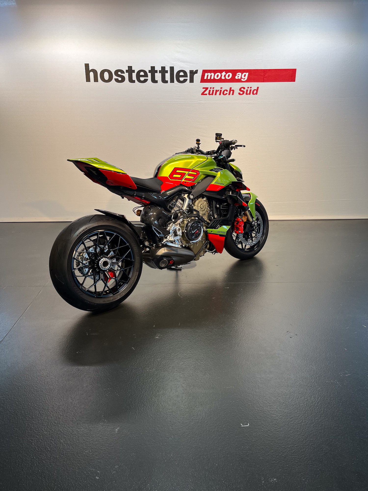 DUCATI Streetfighter V4 S-showroom-element-2