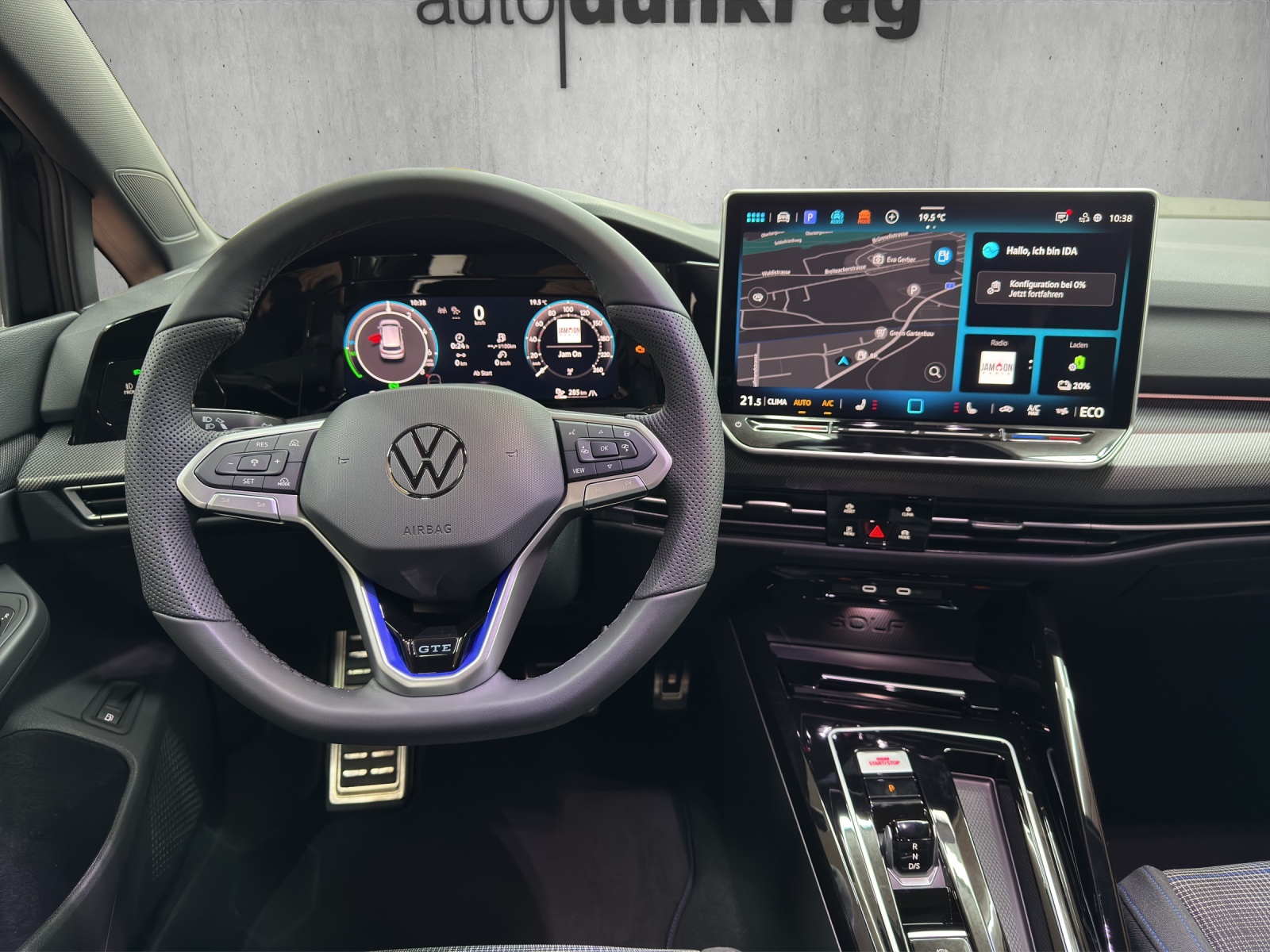 VW Golf 1.5 TSI PHEV GTE-image-8