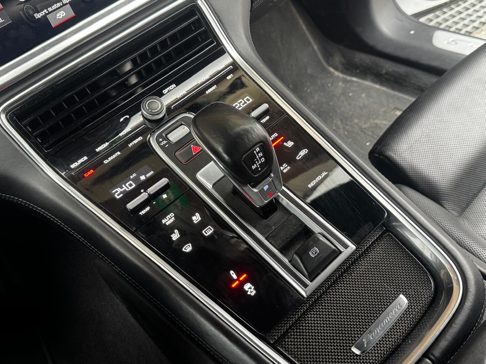 PORSCHE Turbo S Hybrid-image-5