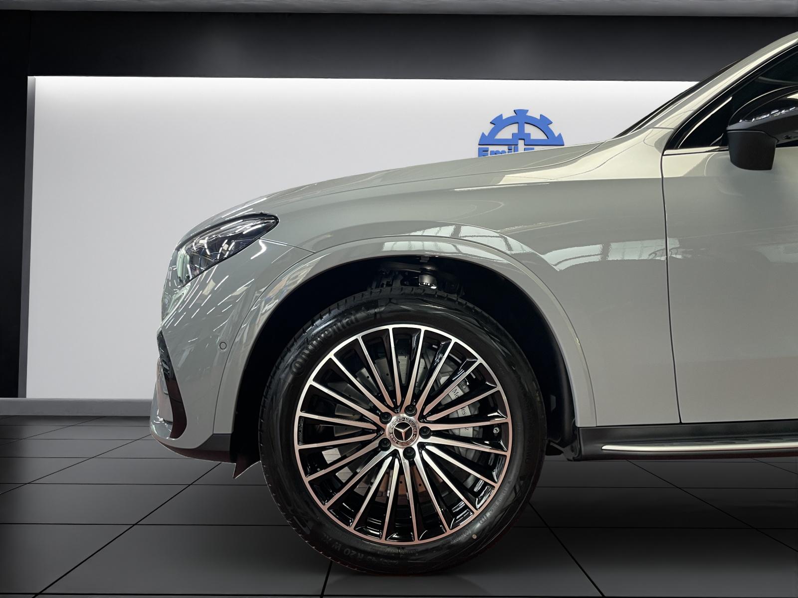 MERCEDES-BENZ GLC 300 de 4MATIC EQ Star AMG Line-image-9