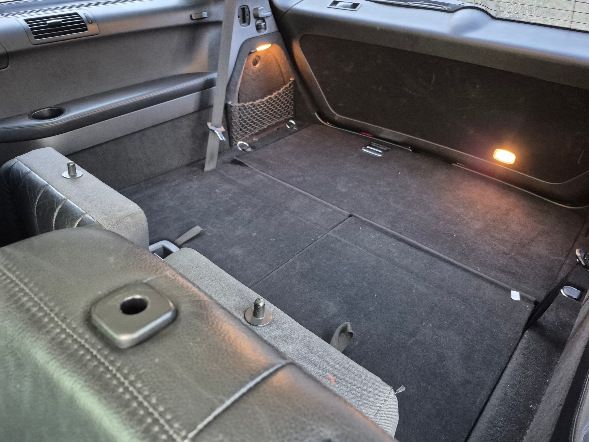 MERCEDES-BENZ R 500 4Matic 7G-Tronic-image-11