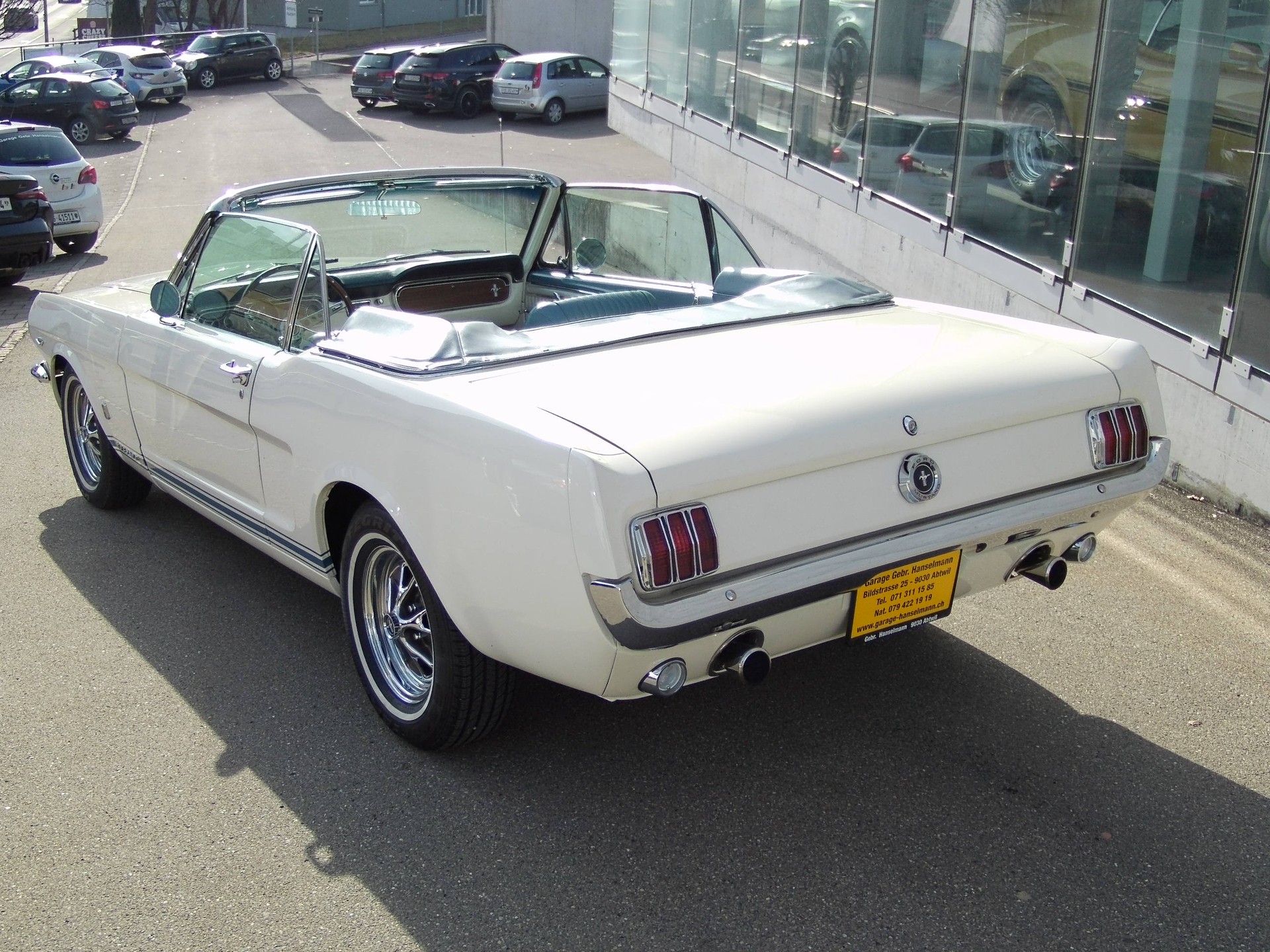 FORD Mustang Cabriolet GT. 289er V8 Automat-image-12