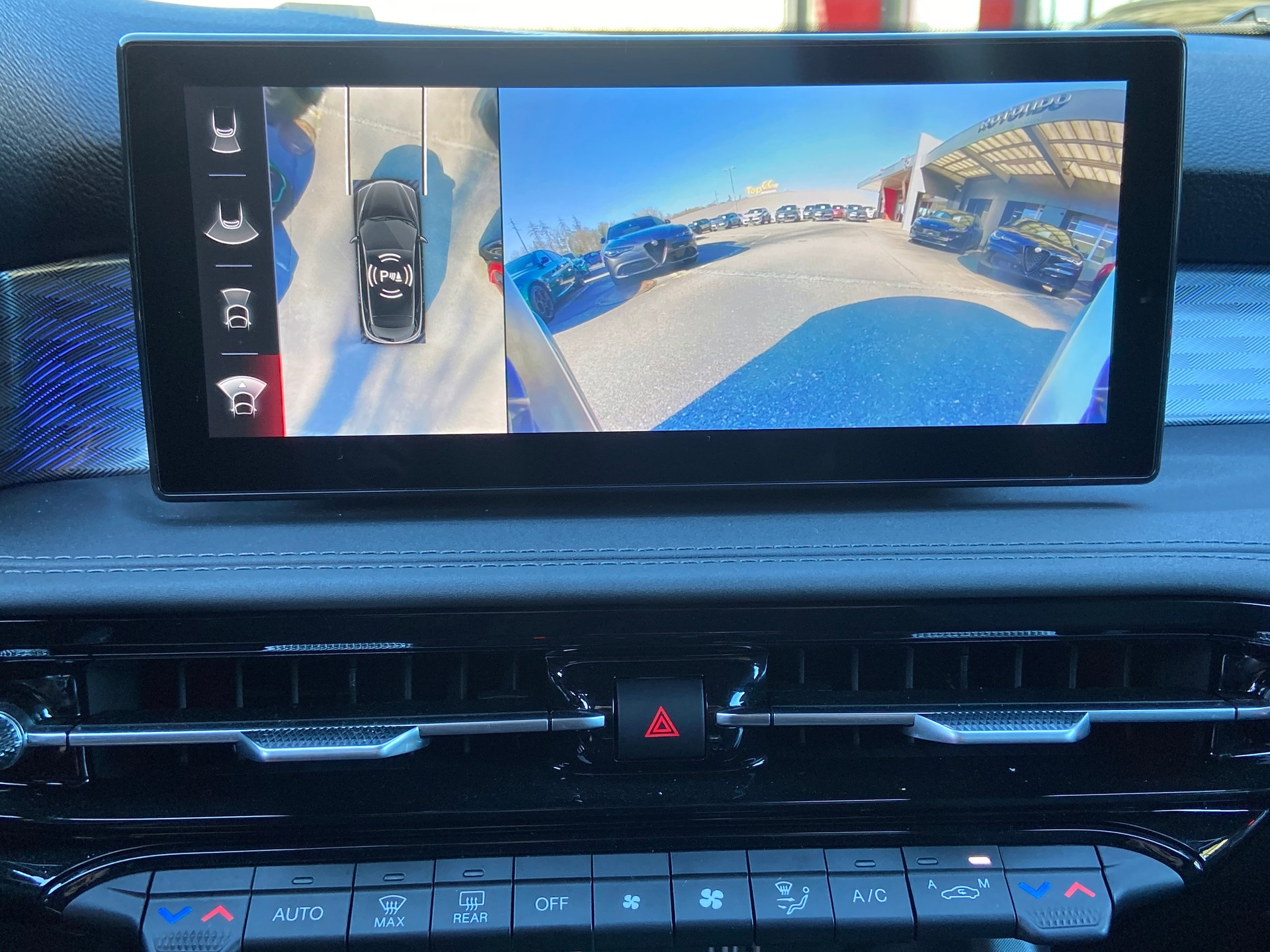 ALFA ROMEO Tonale 1.5 48V Hybrid Ti Pack Premium-image-15