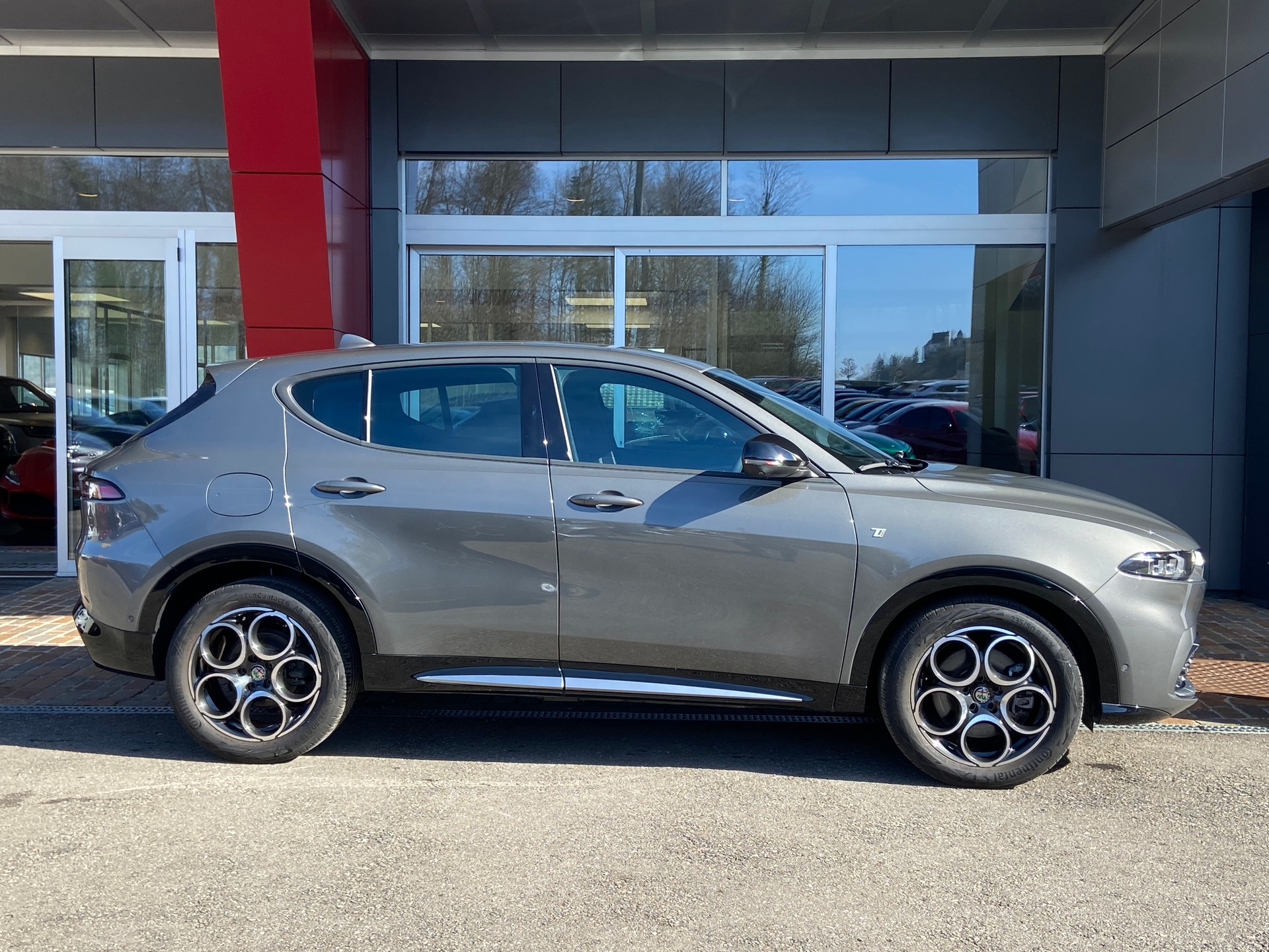 ALFA ROMEO Tonale 1.5 48V Hybrid Ti Pack Premium-image-18