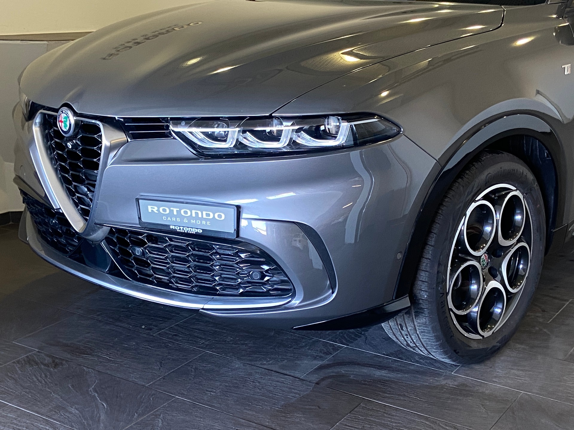 ALFA ROMEO Tonale 1.5 48V Hybrid Ti Pack Premium-image-2