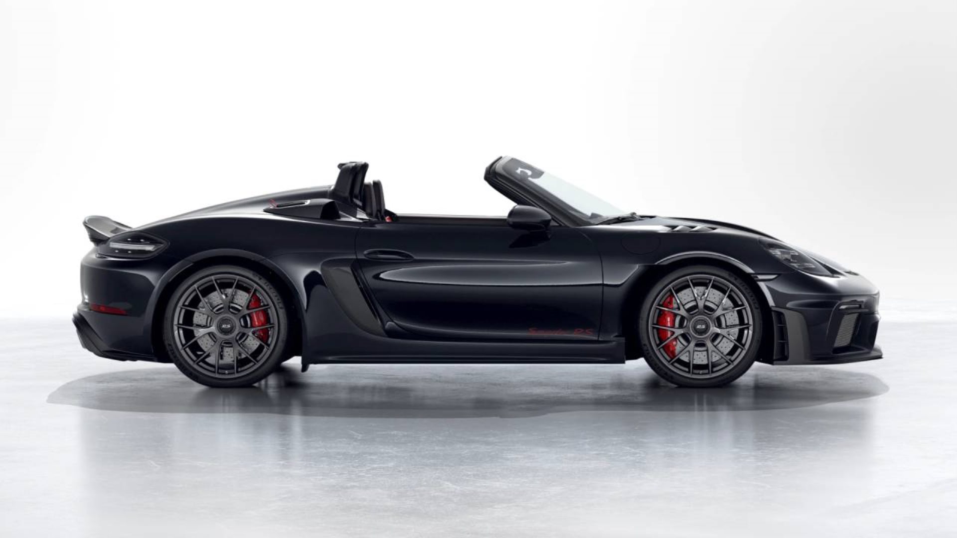 PORSCHE 718 Spyder RS-image-5
